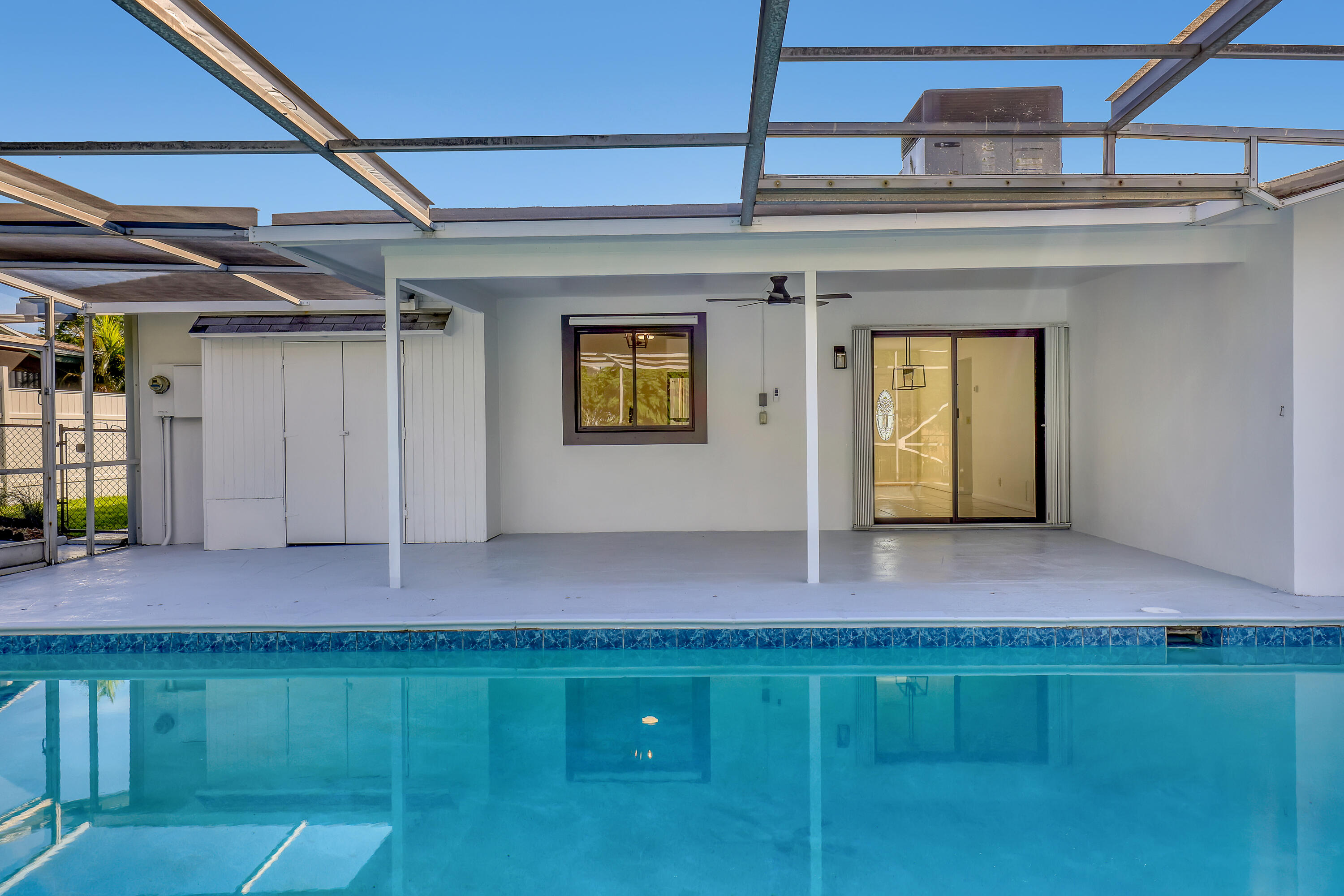 PALM BEACH GARDENS 3 - Residential