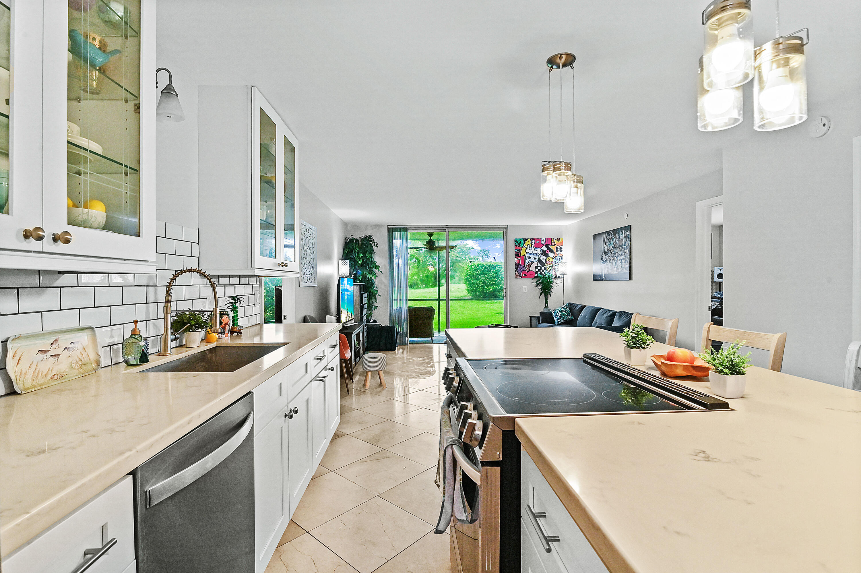 BOCA TEECA CONDO 9 - Residential