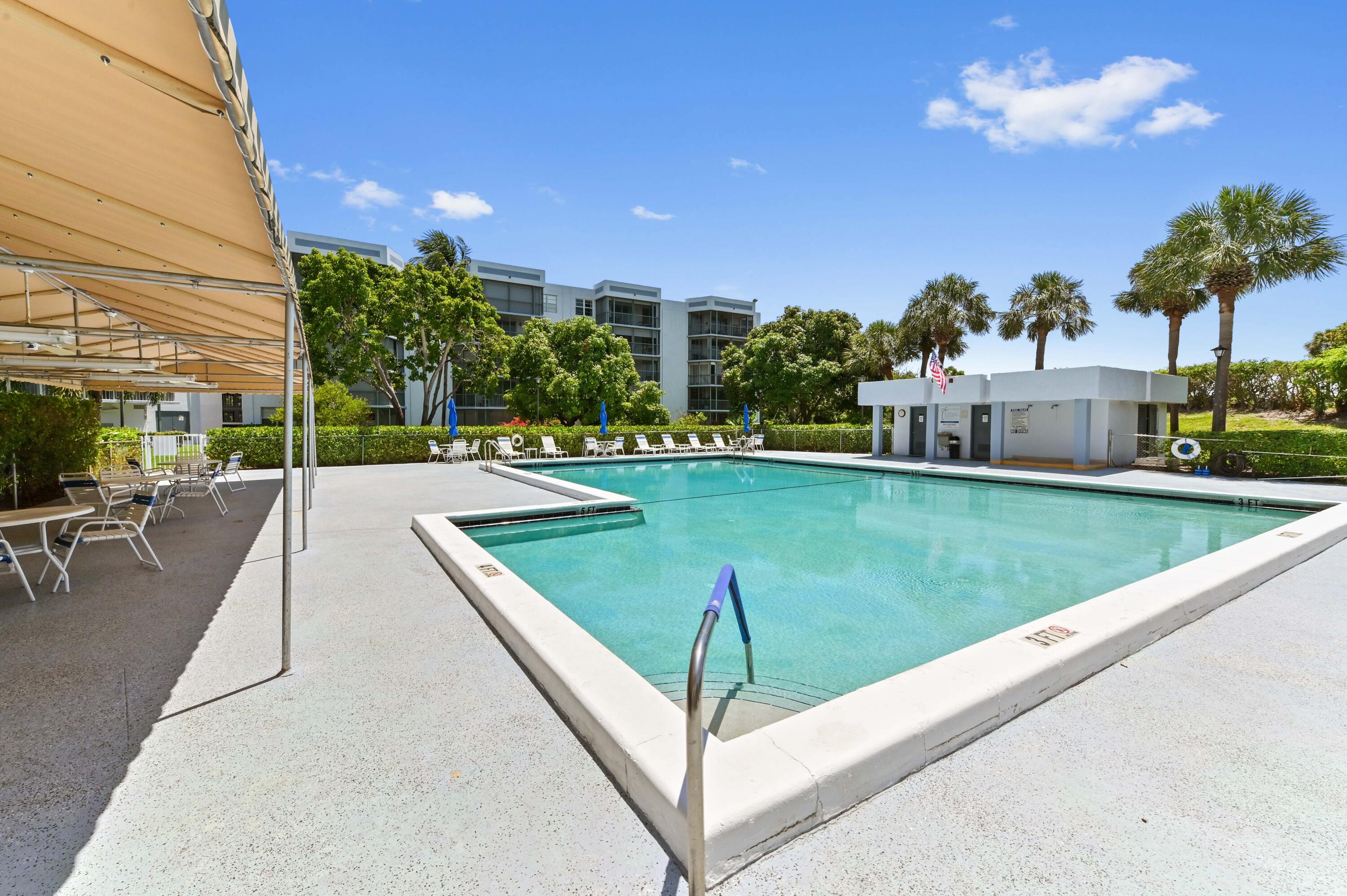 BOCA TEECA CONDO 9 - Residential