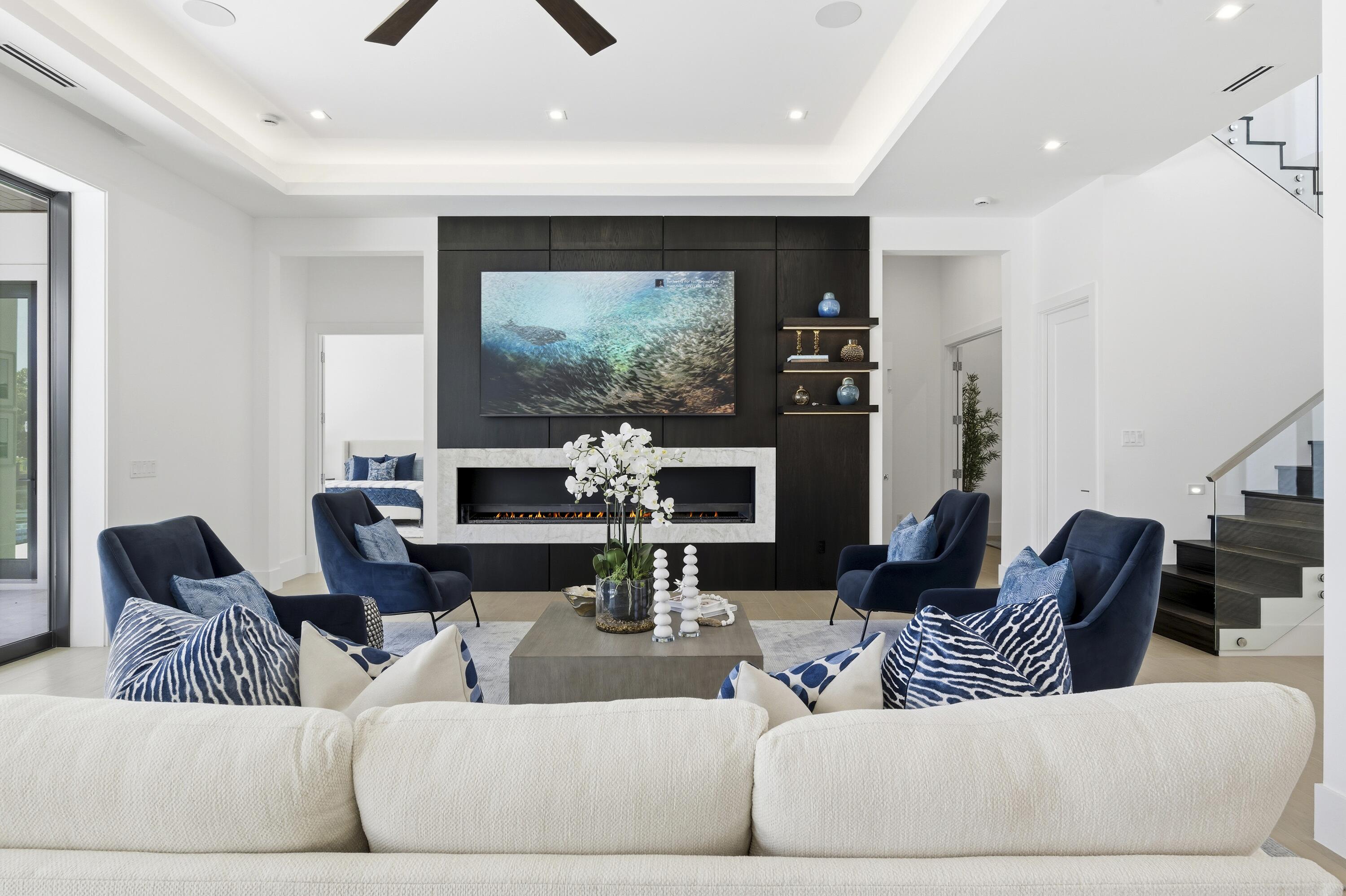 NORTH PALM BEACH VILLAGE OF 6 - Residential
