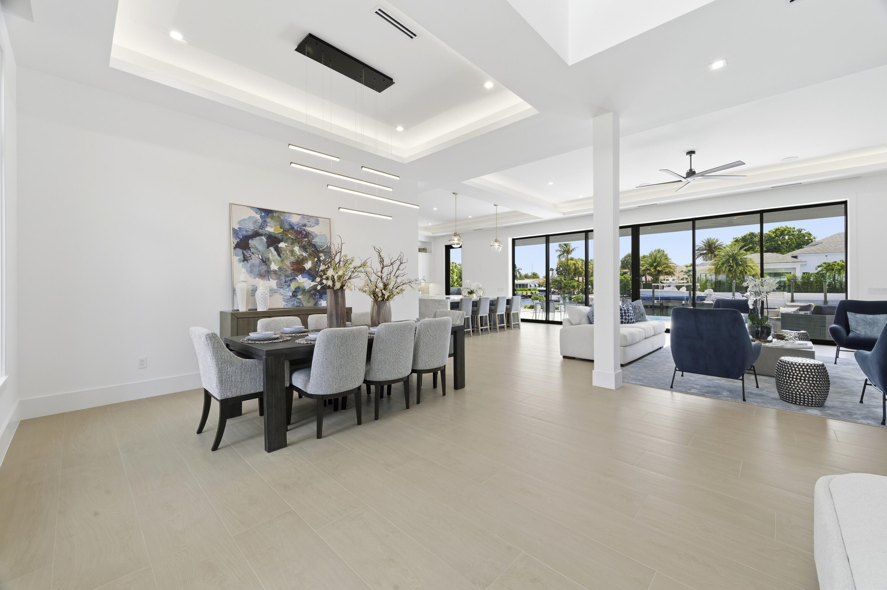NORTH PALM BEACH VILLAGE OF 6 - Residential