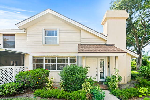 WELLESLEY AT LAKE CLARKE SHORES - Residential