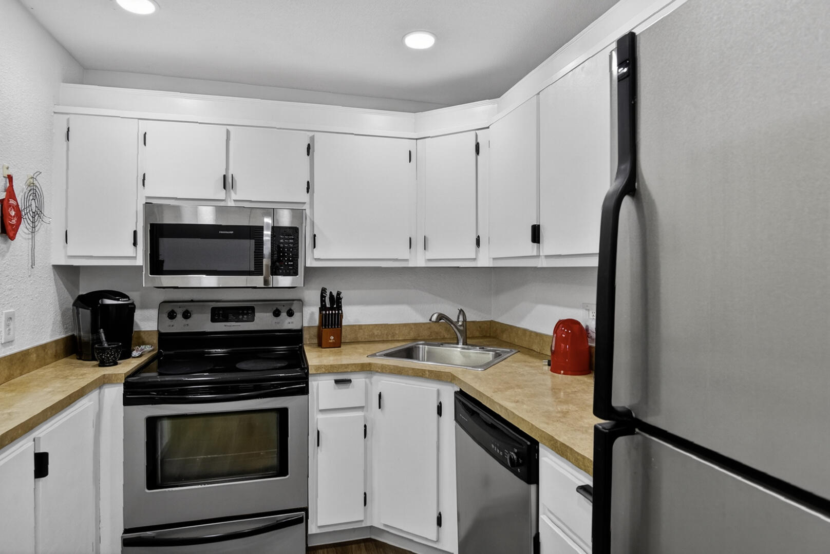 PINE RIDGE IV CONDO - Residential