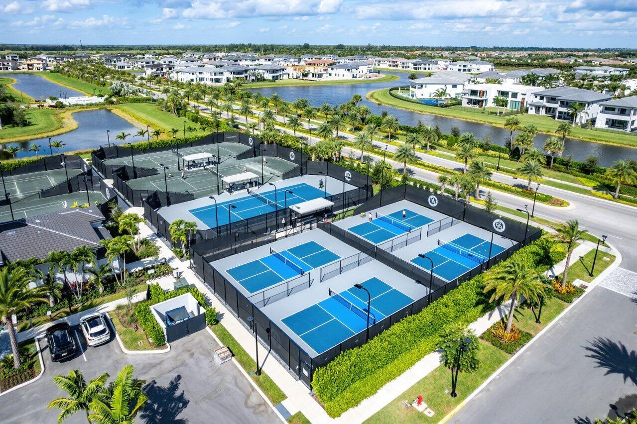 BOCA BRIDGES - Residential