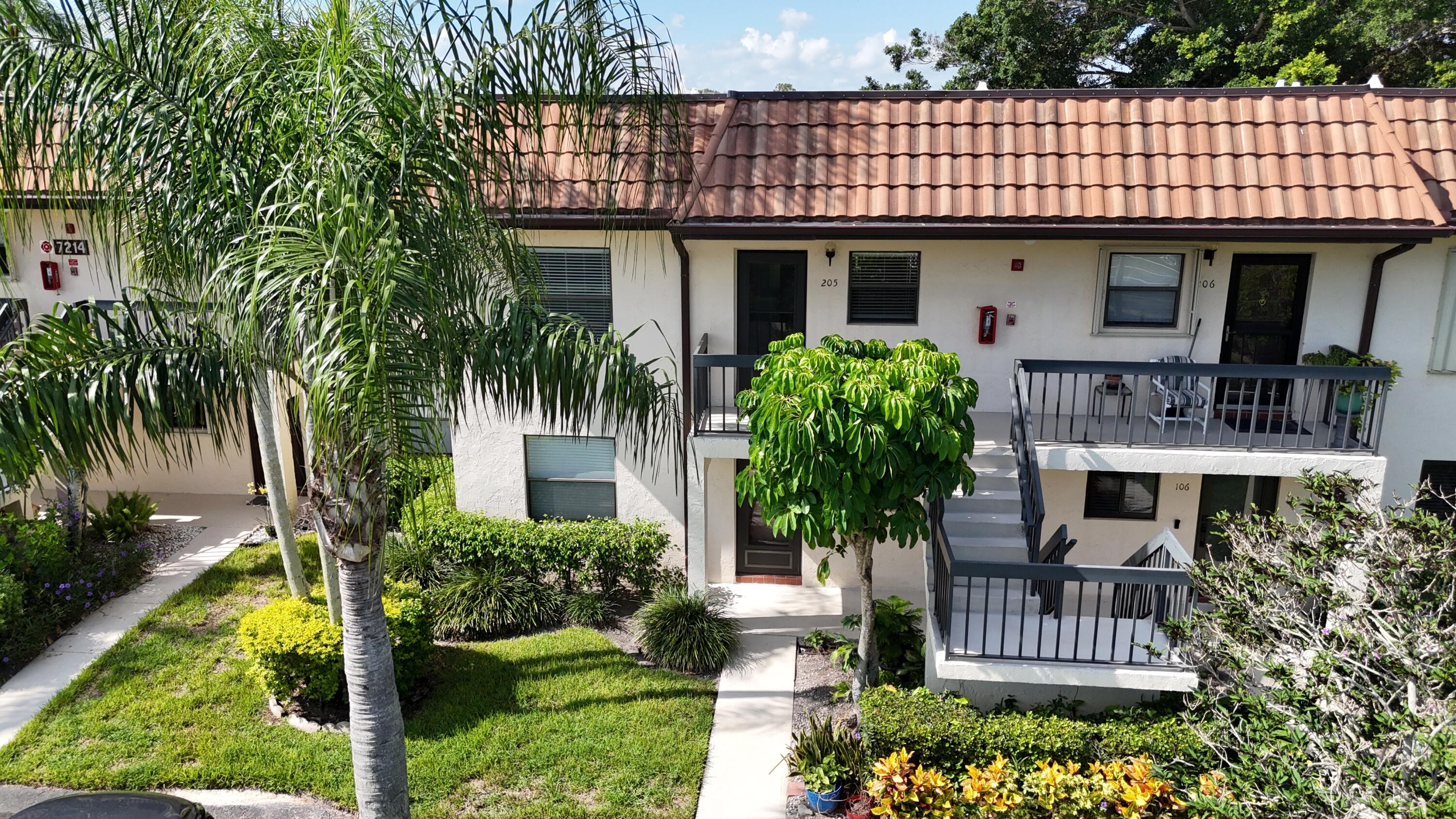 LUCERNE LAKES GOLF COLONY CONDOS 1 THRU 12 AND 14 - Residential