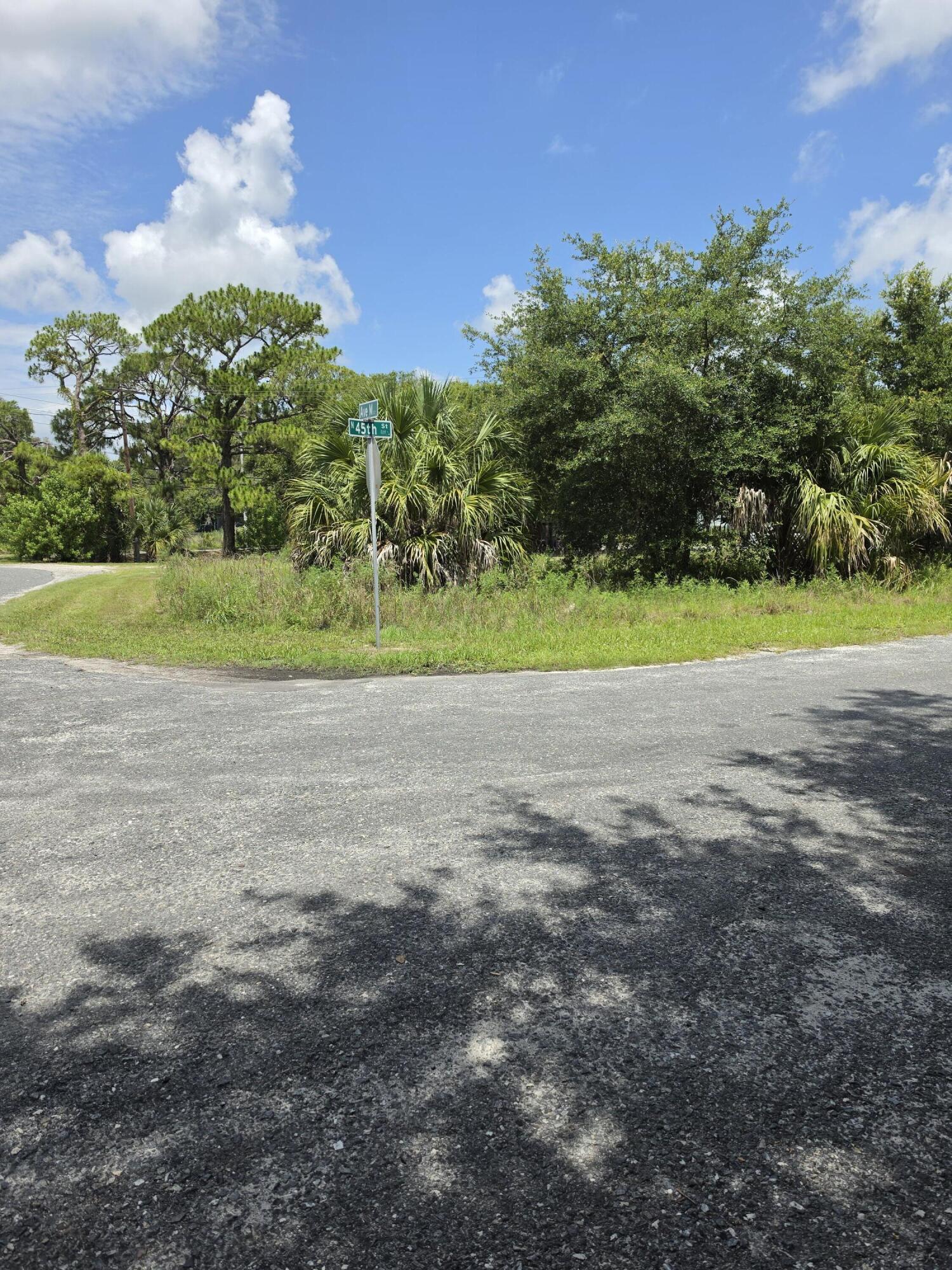 SUNLAND GARDENS SECTION 4 - Land