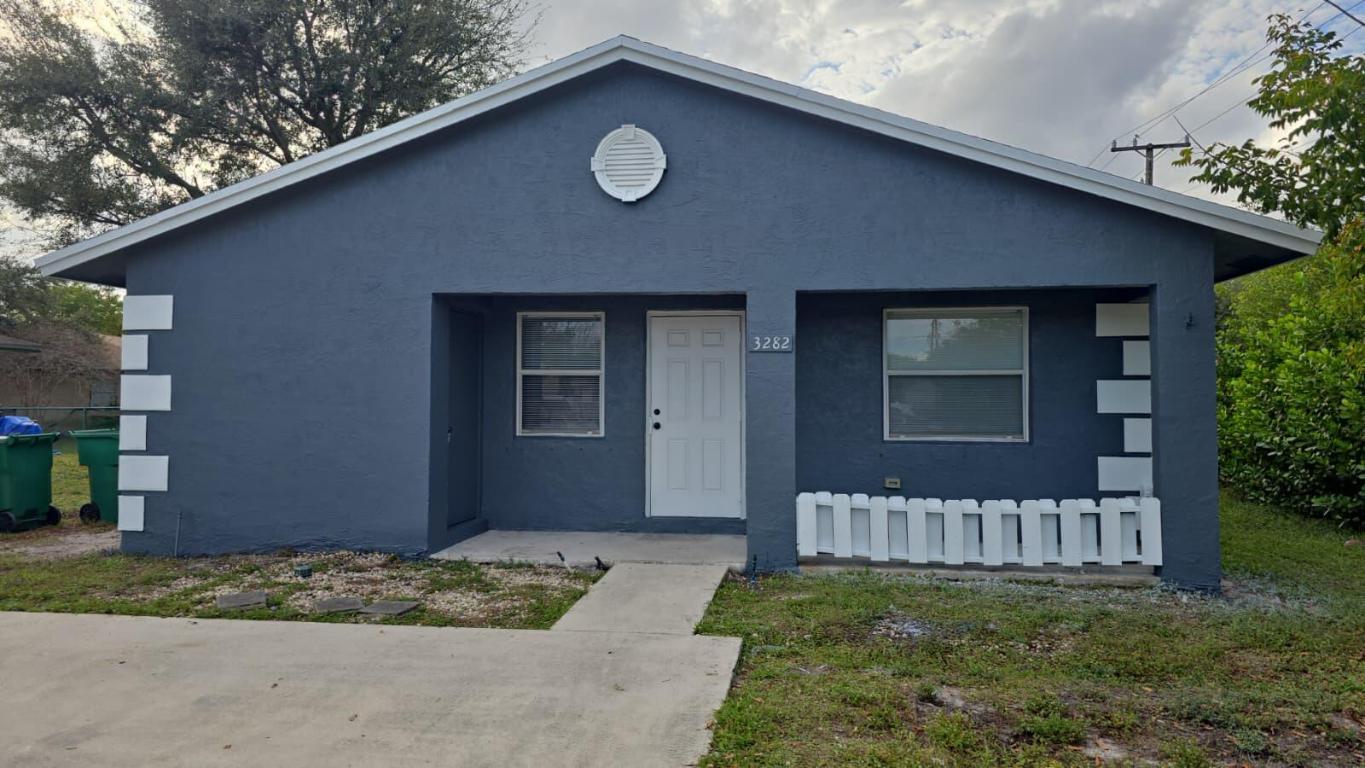 Fully renovated, 4 bedrooms 2 bathrooms home. Perfectly located in a cul-de-sac, very private lot. Washer & Dryer inside the unit. This is the only house for sale in the neighborhood. Ready to move in. No HOA.