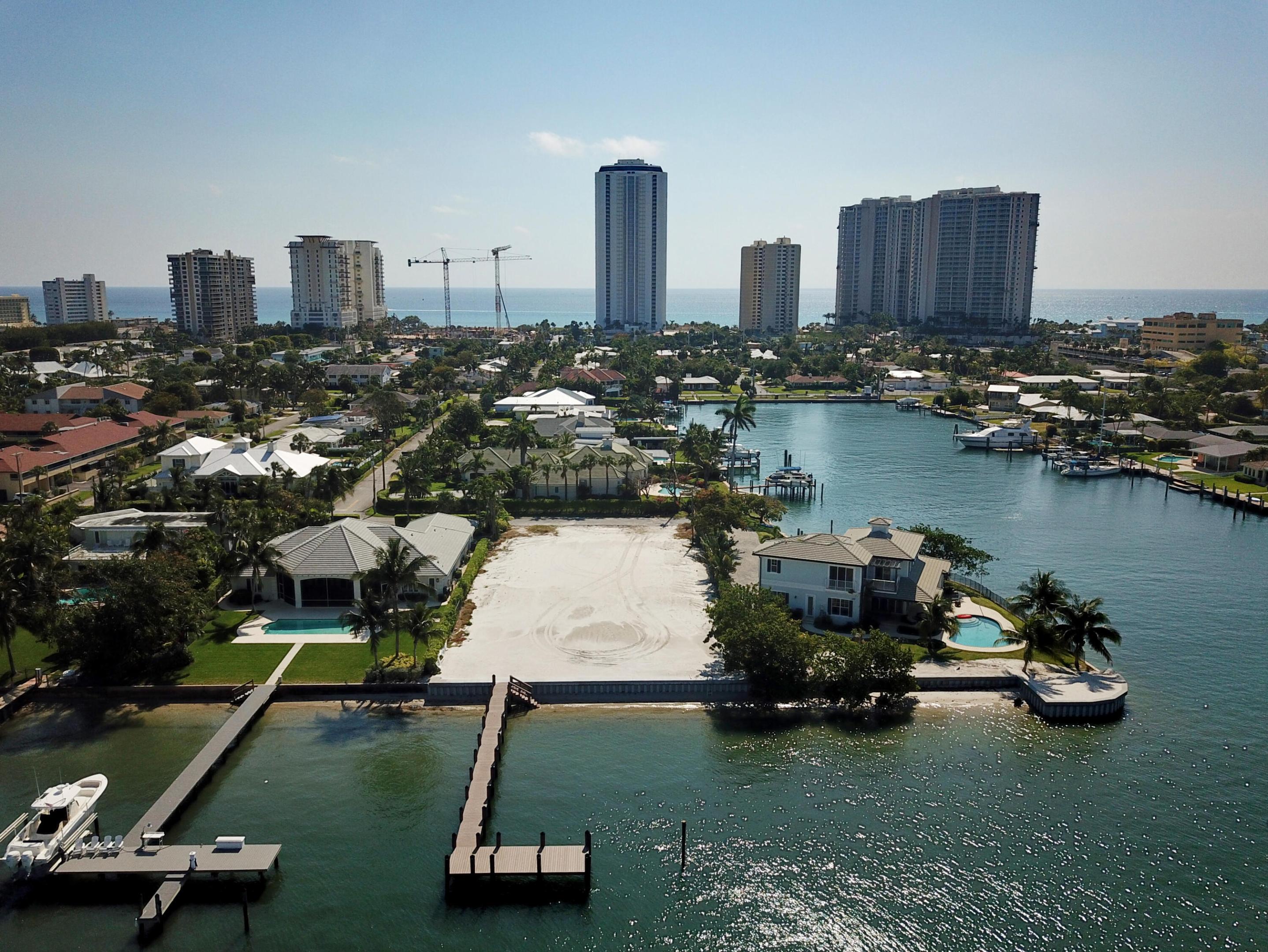 Spectacular 1/2 Acre Lot on the direct Intracoastal, this lot will accommodate a large yacht.