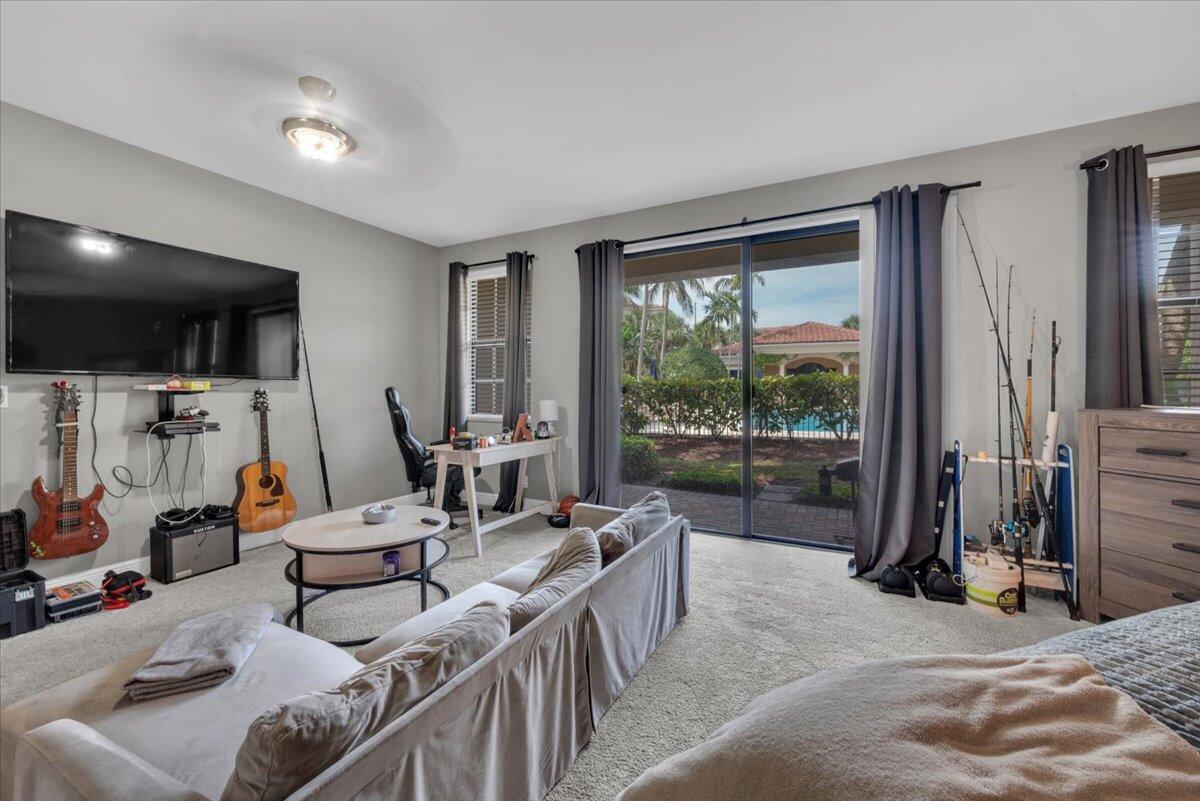 CASA DEL SOL OF TEQUESTA - Residential Lease