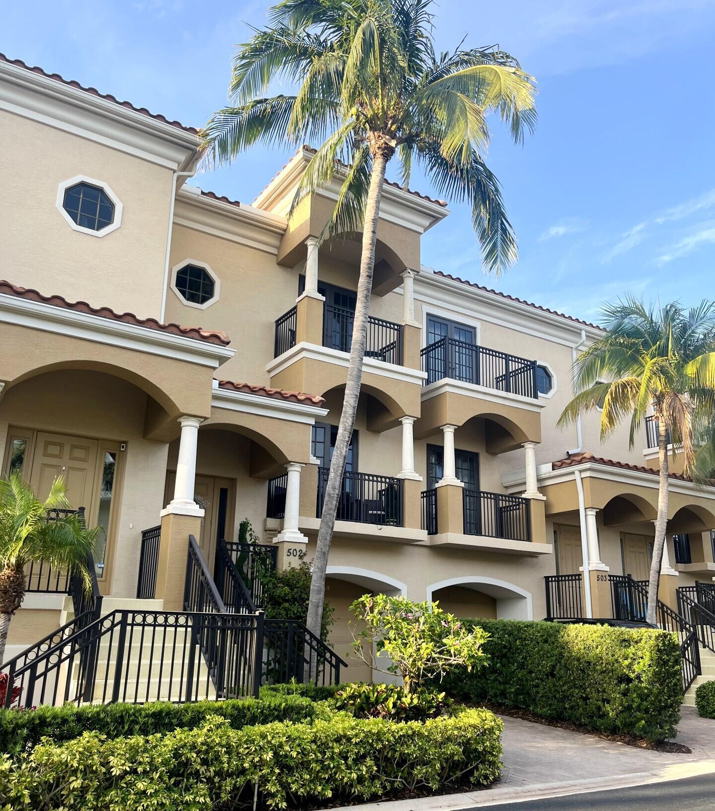 CASA DEL SOL OF TEQUESTA - Residential Lease