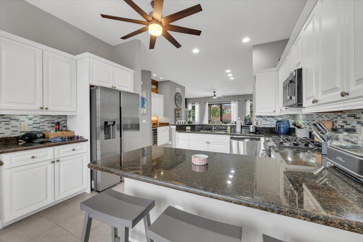 CASA DEL SOL OF TEQUESTA - Residential Lease
