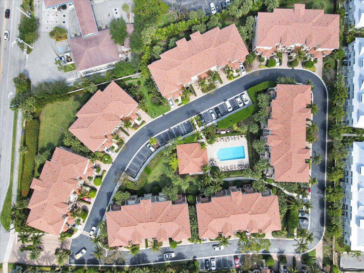 CASA DEL SOL OF TEQUESTA - Residential Lease