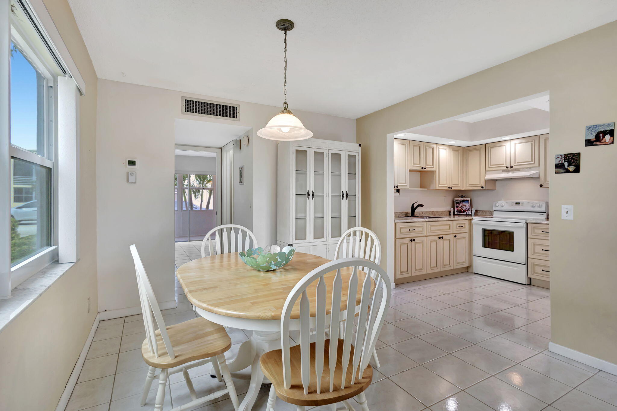 KINGS POINT NORMANDY CONDOS - Residential