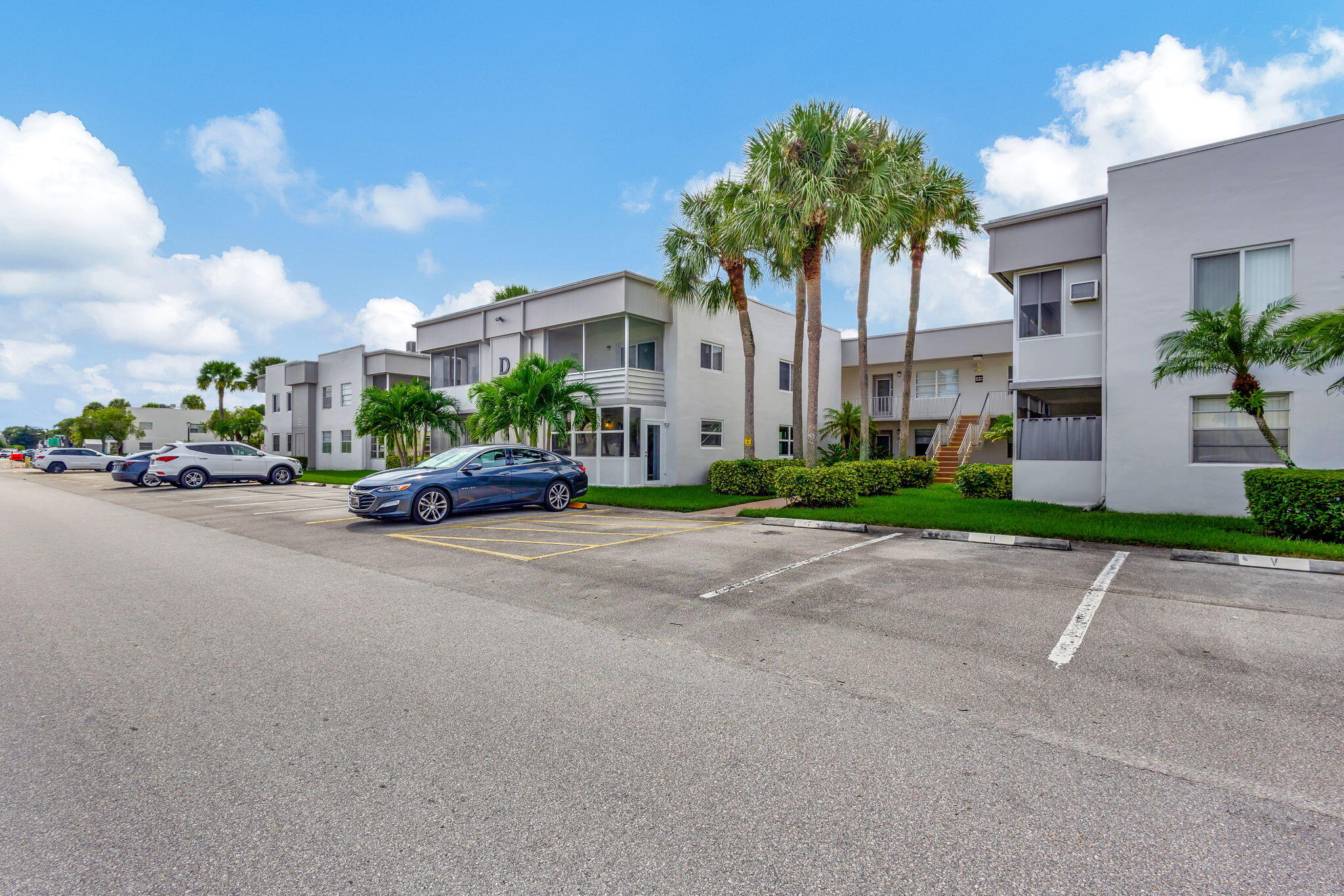 KINGS POINT NORMANDY CONDOS - Residential