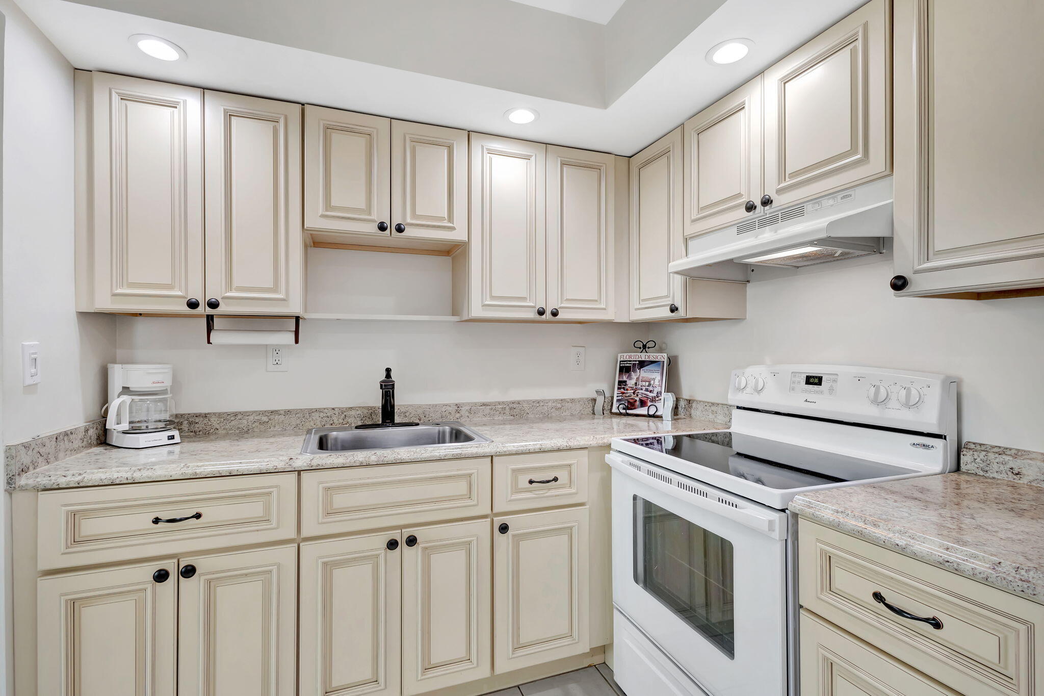 KINGS POINT NORMANDY CONDOS - Residential