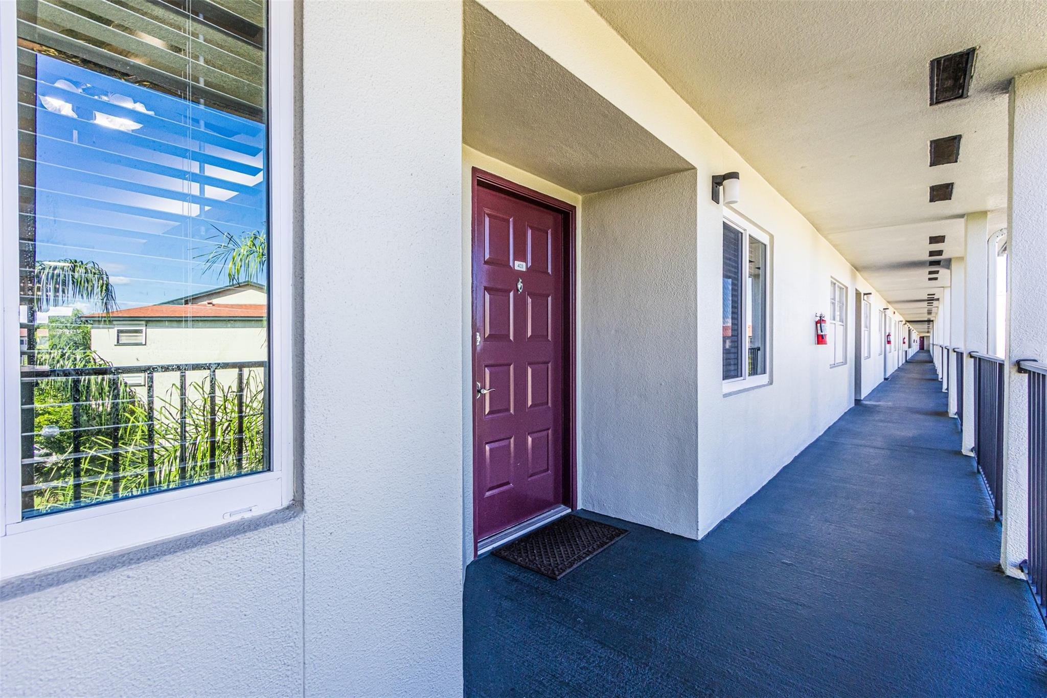 HAWTHORNE AT CENTURY VILLAGE - Residential