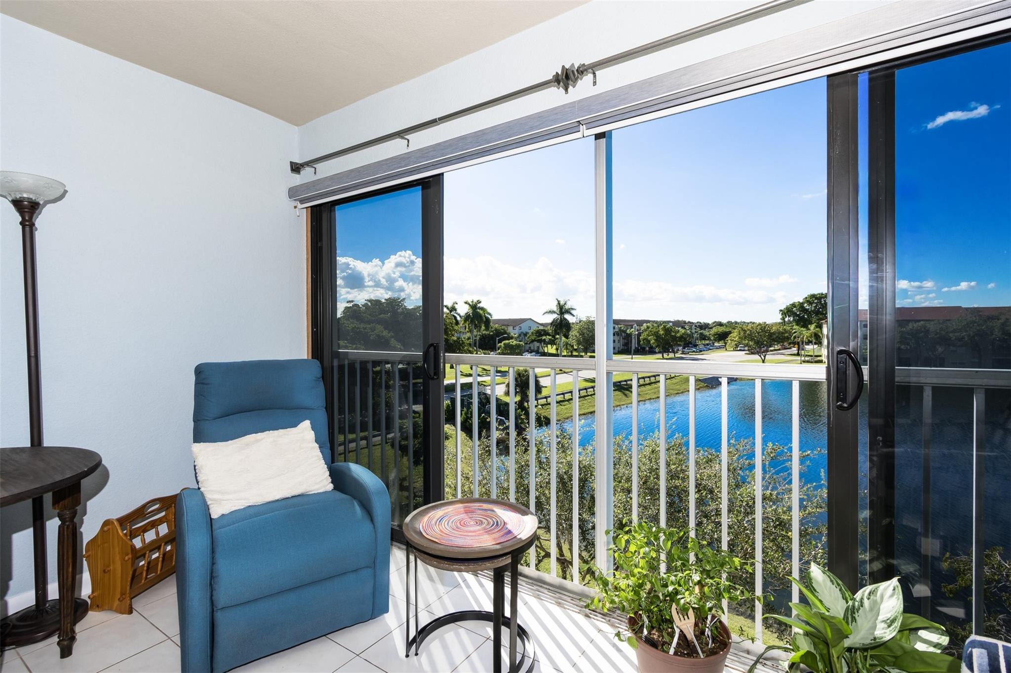 HAWTHORNE AT CENTURY VILLAGE - Residential