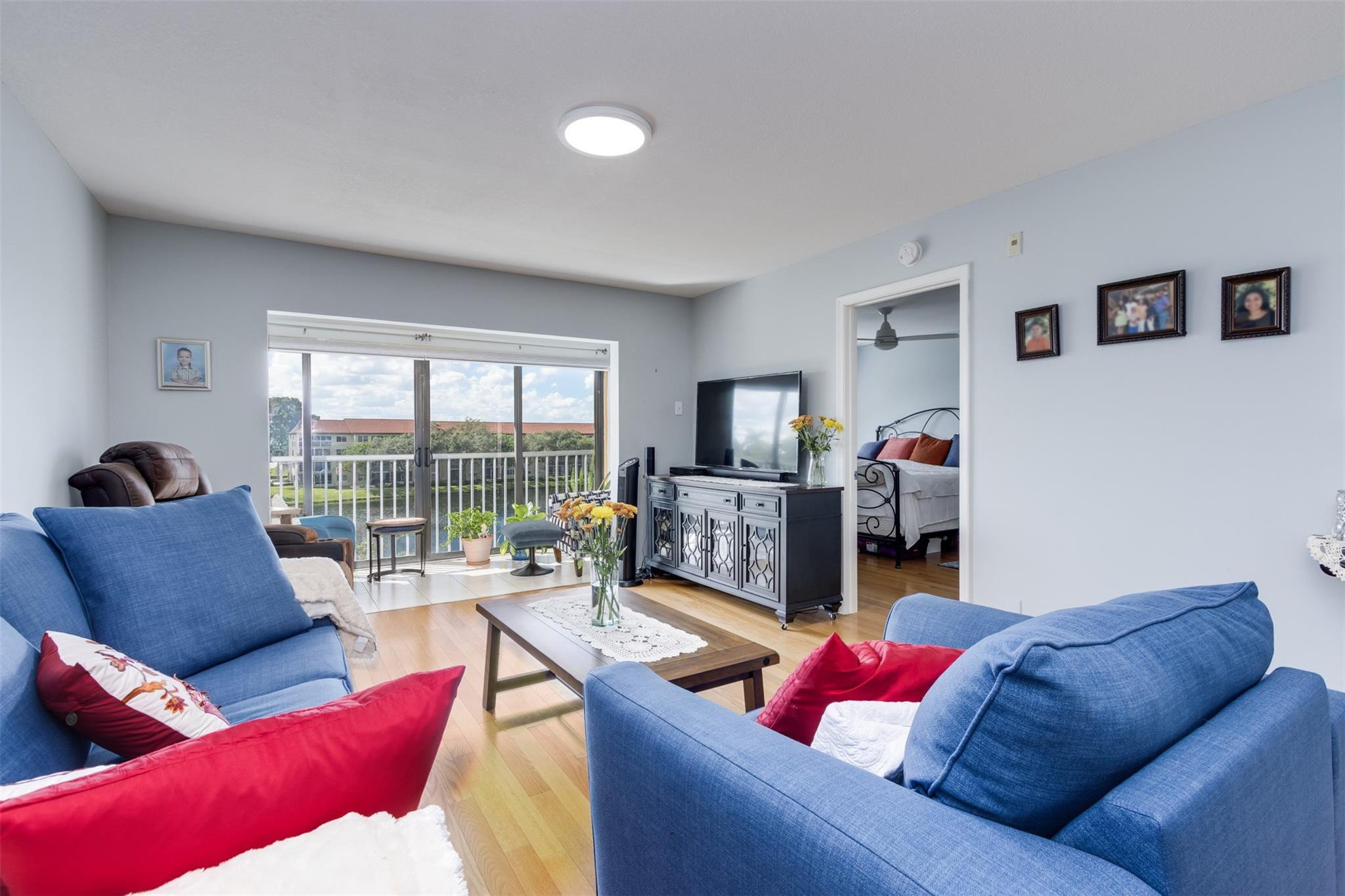 HAWTHORNE AT CENTURY VILLAGE - Residential