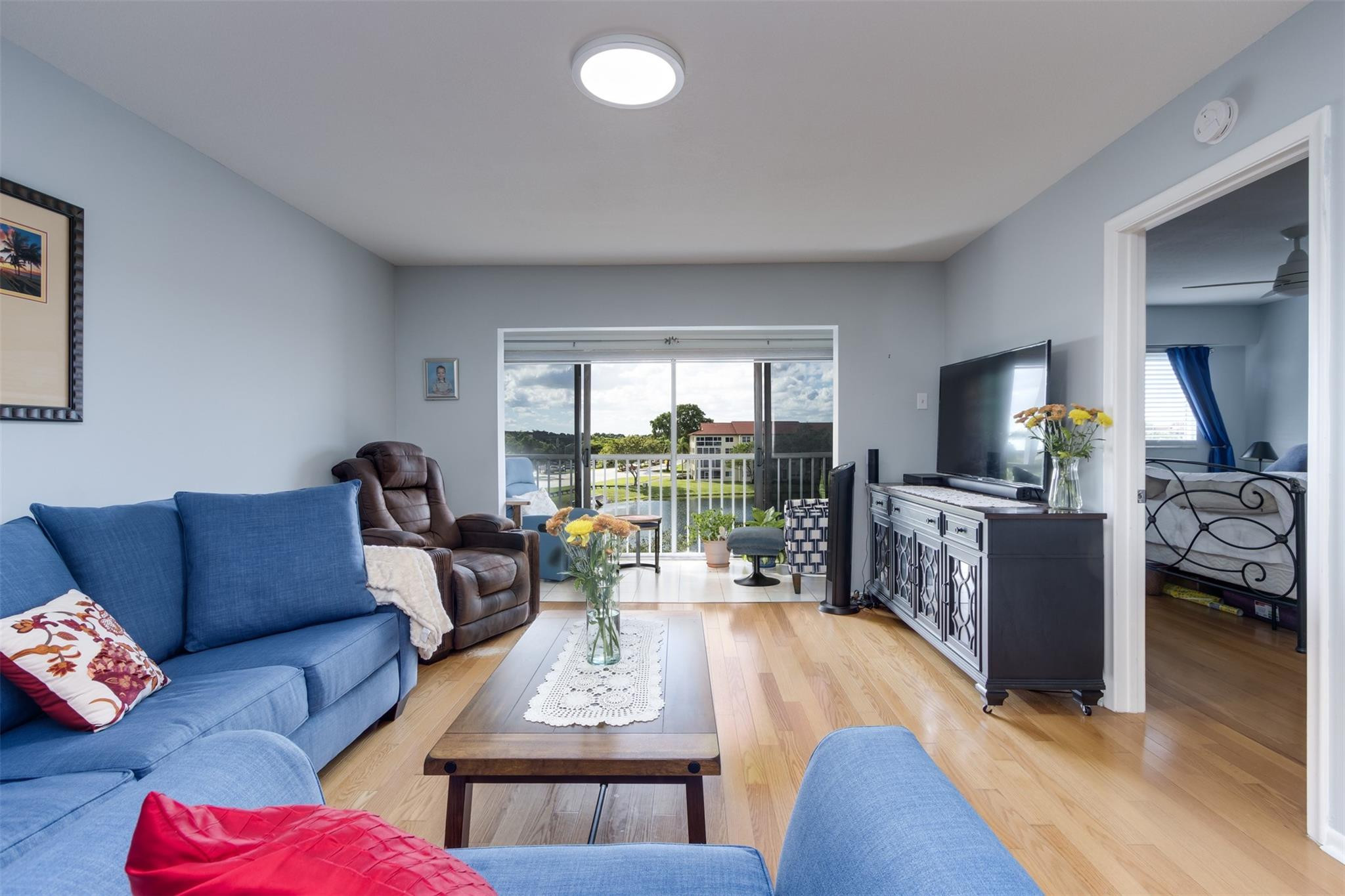 HAWTHORNE AT CENTURY VILLAGE - Residential