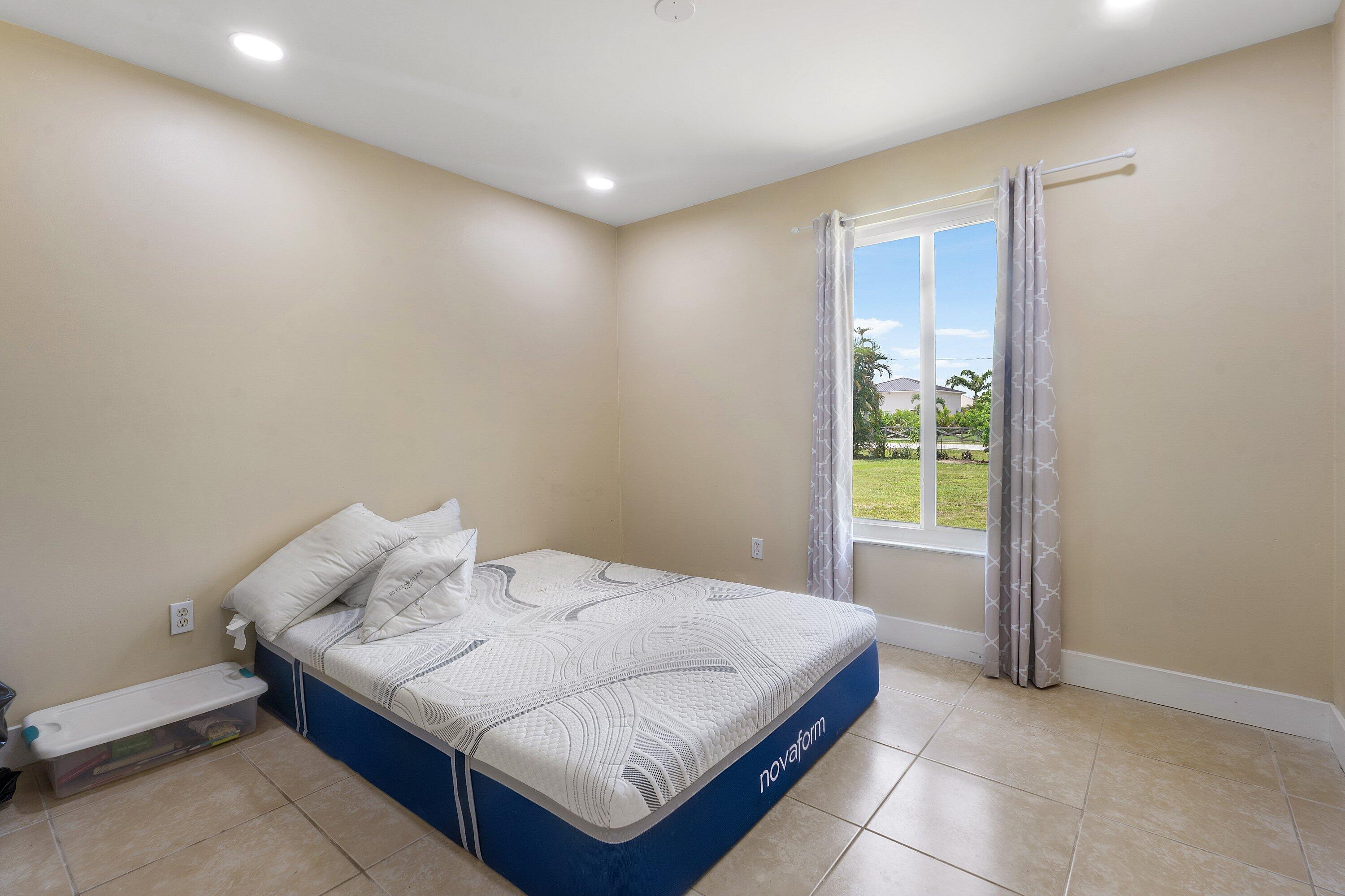 The Acreage - Residential