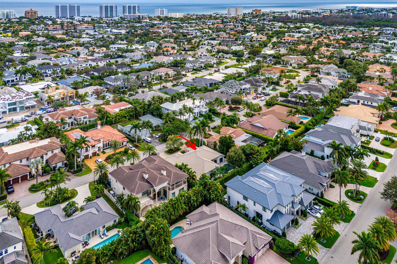 ROYAL PALM YACHT & COUNTRY CLUB - Residential