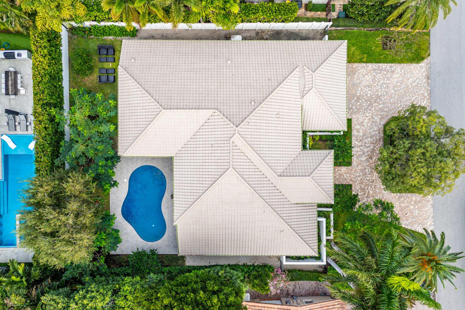 ROYAL PALM YACHT & COUNTRY CLUB - Residential