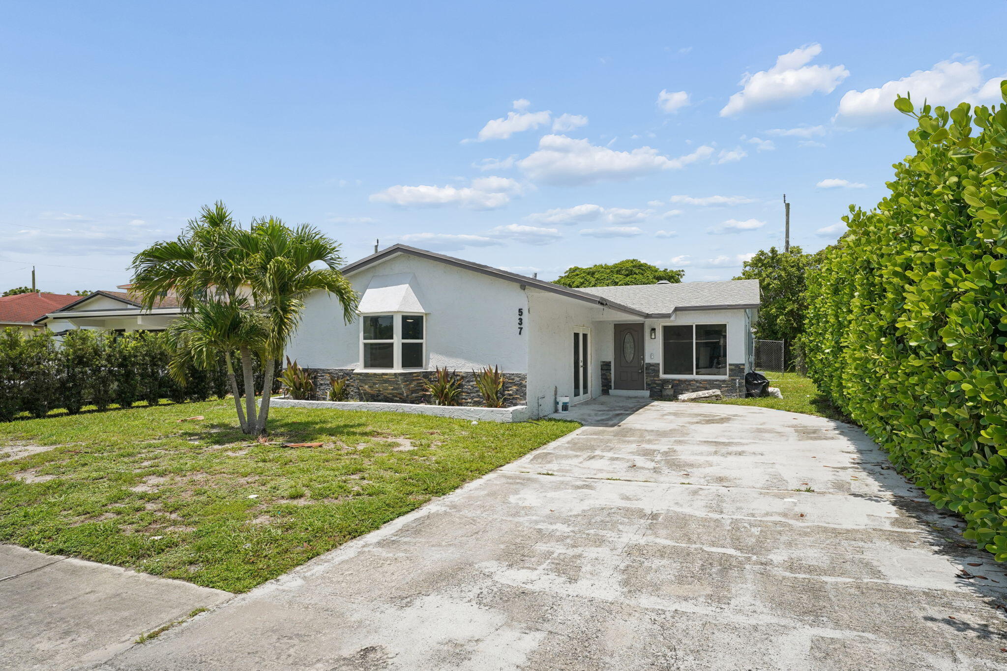 COLLEGE PARK - Residential Lease