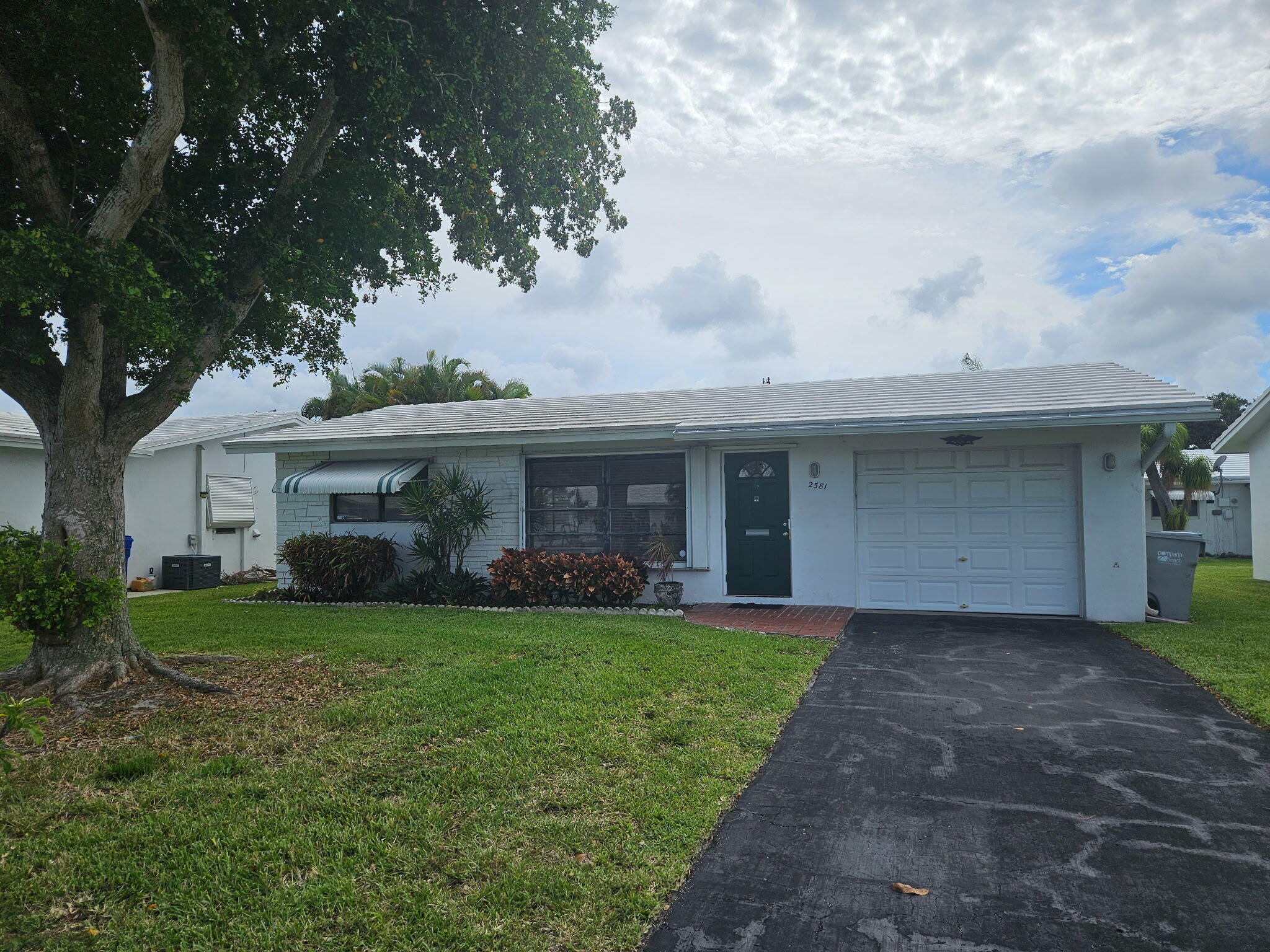 LEISUREVILLE FIRST SEC - Residential