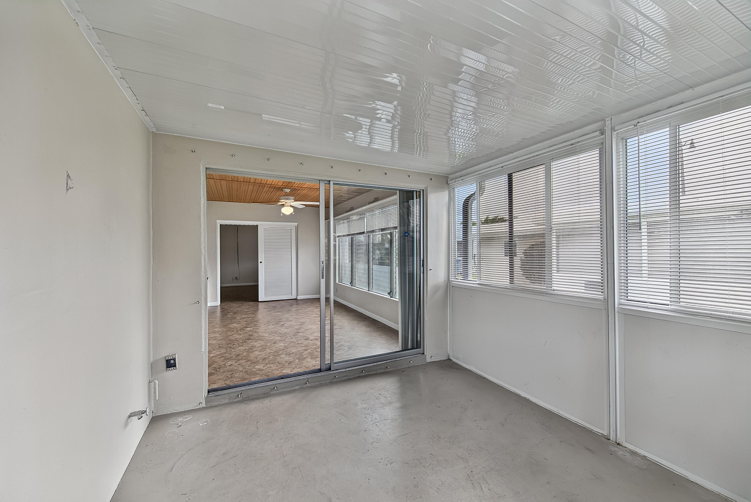 LEISUREVILLE FIRST SEC - Residential