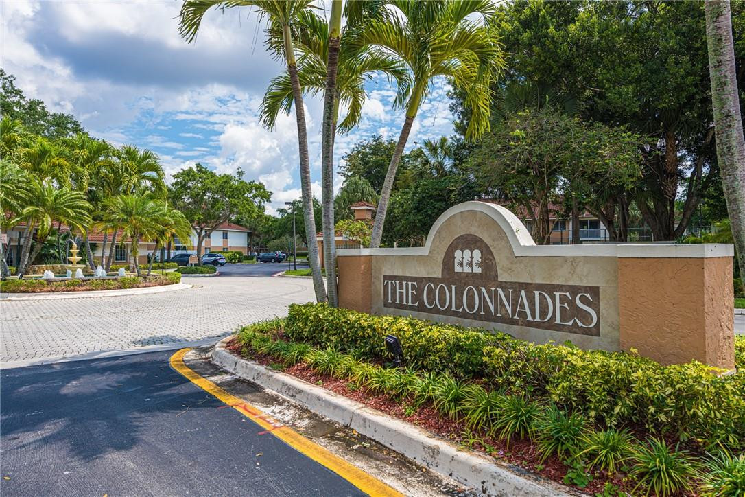 Located in the Heart of West Plantation, this Spacious 2 Bedroom / 2 Full Bath Condo is in the desirable Community of The Colonnades of Plantation. This Condo has lots of Natural Light and is Move-In Ready! Features include a Modern Style Kitchen - Custom Wood Cabinets, Stainless Steel Appliances, Breakfast area, Spacious Bedrooms with Walk-In Closet, 2 Closets in Primary Bedroom, Ceilings Fans, Full Sized Washer & Dryer in Laundry Closet, Hurricane Shutters and more. A/C (2021) and Water Heater in Condition. Enjoy the Resort Style Community - Heated Pool, Tennis Courts, Clubhouse/Rec Center and Gym. Minutes from Restaurants, Shopping, Schools, Major Roadways & Highways - Just 15 minutes to Fort Lauderdale International Airport and Beautiful Florida Beaches. **Don't miss out of this one.**