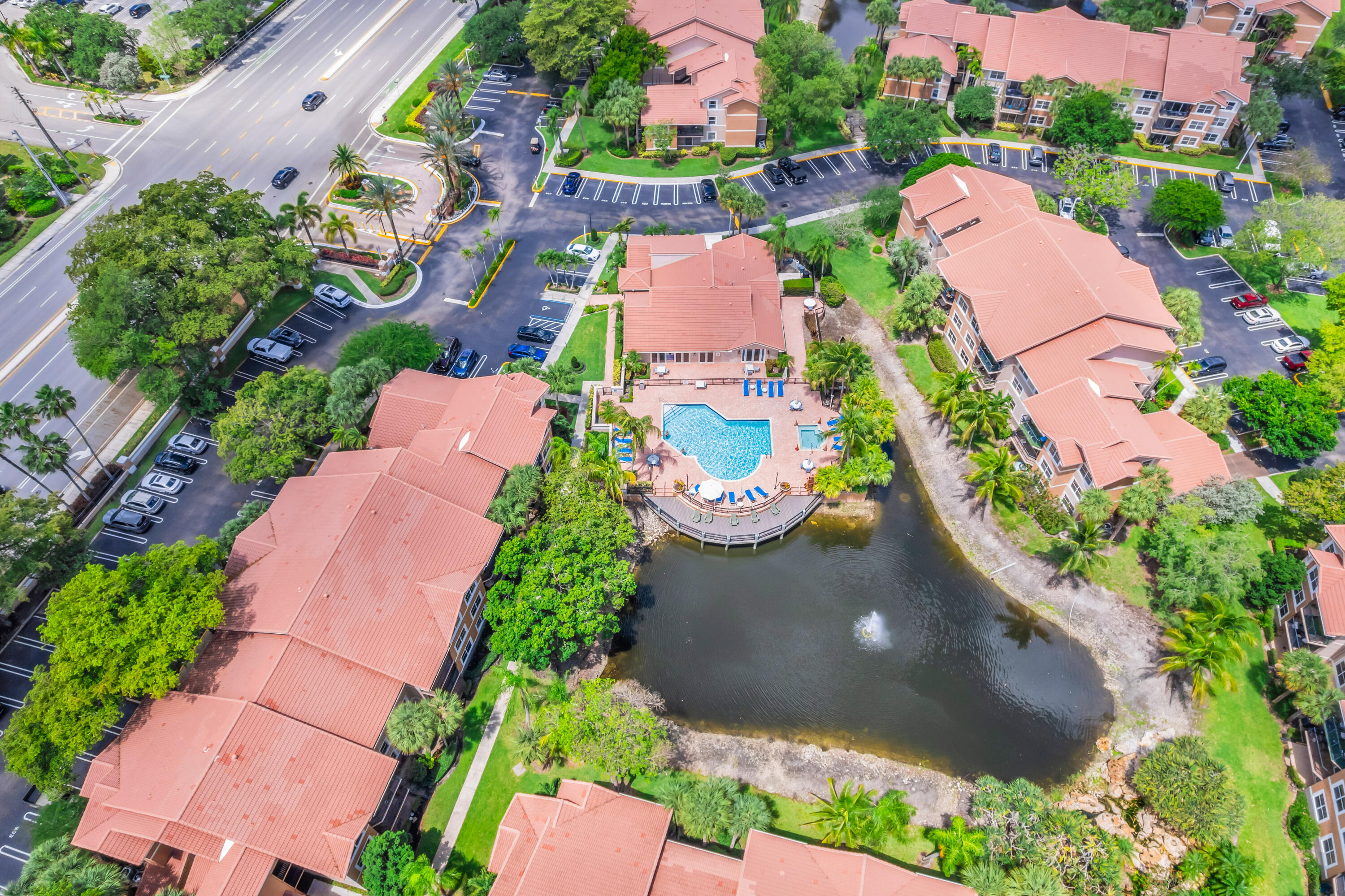 EDGEWATER CONDO - Residential Lease