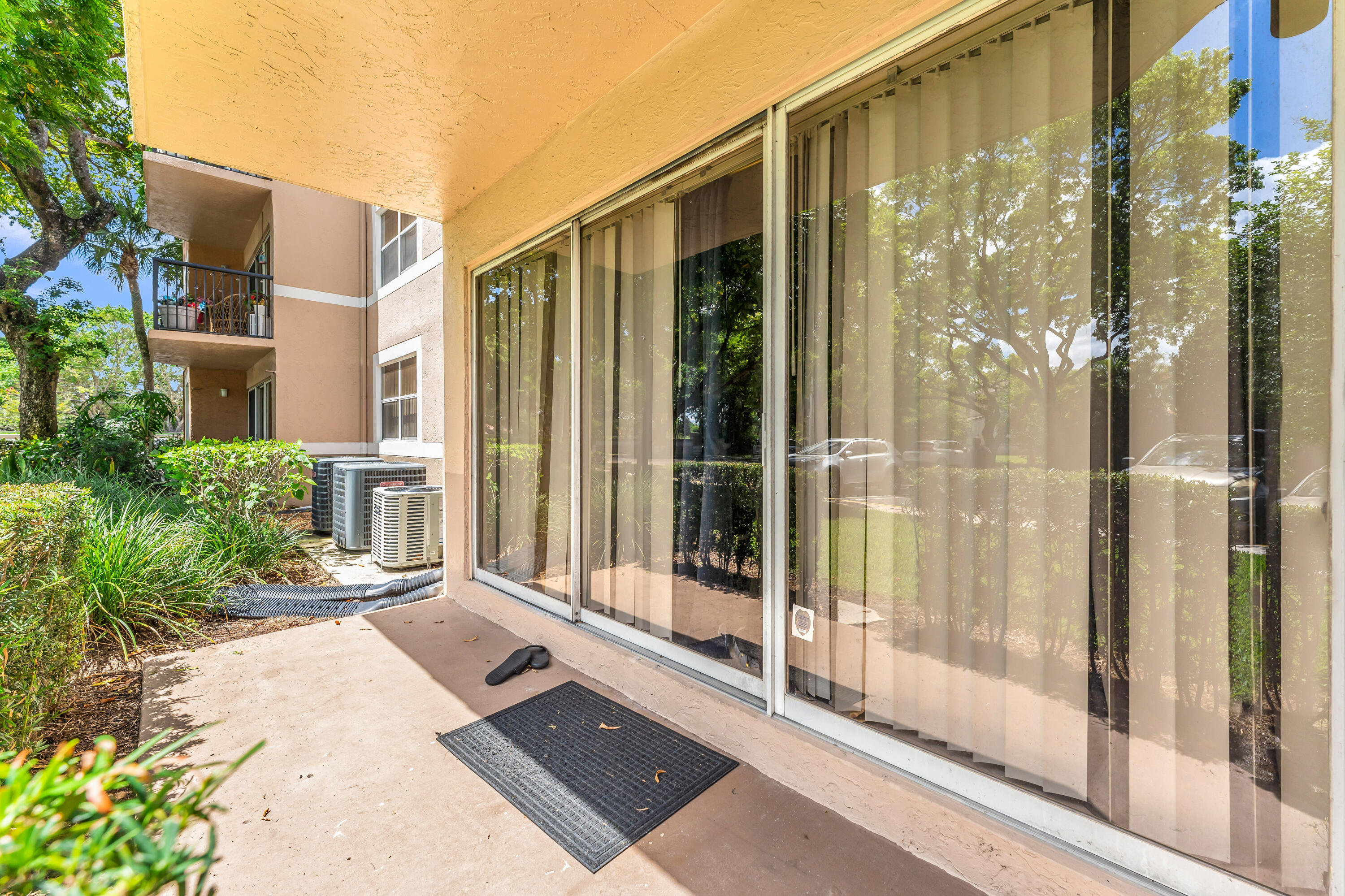 EDGEWATER CONDO - Residential Lease
