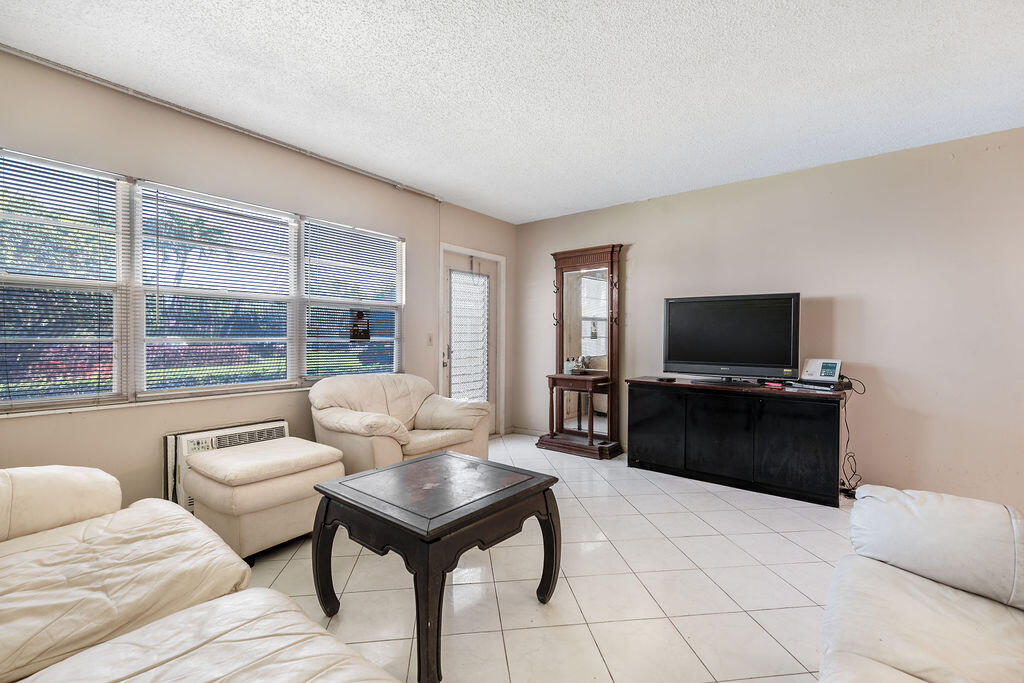 PRESTON AT CENTURY VILLAGE CONDO - Residential