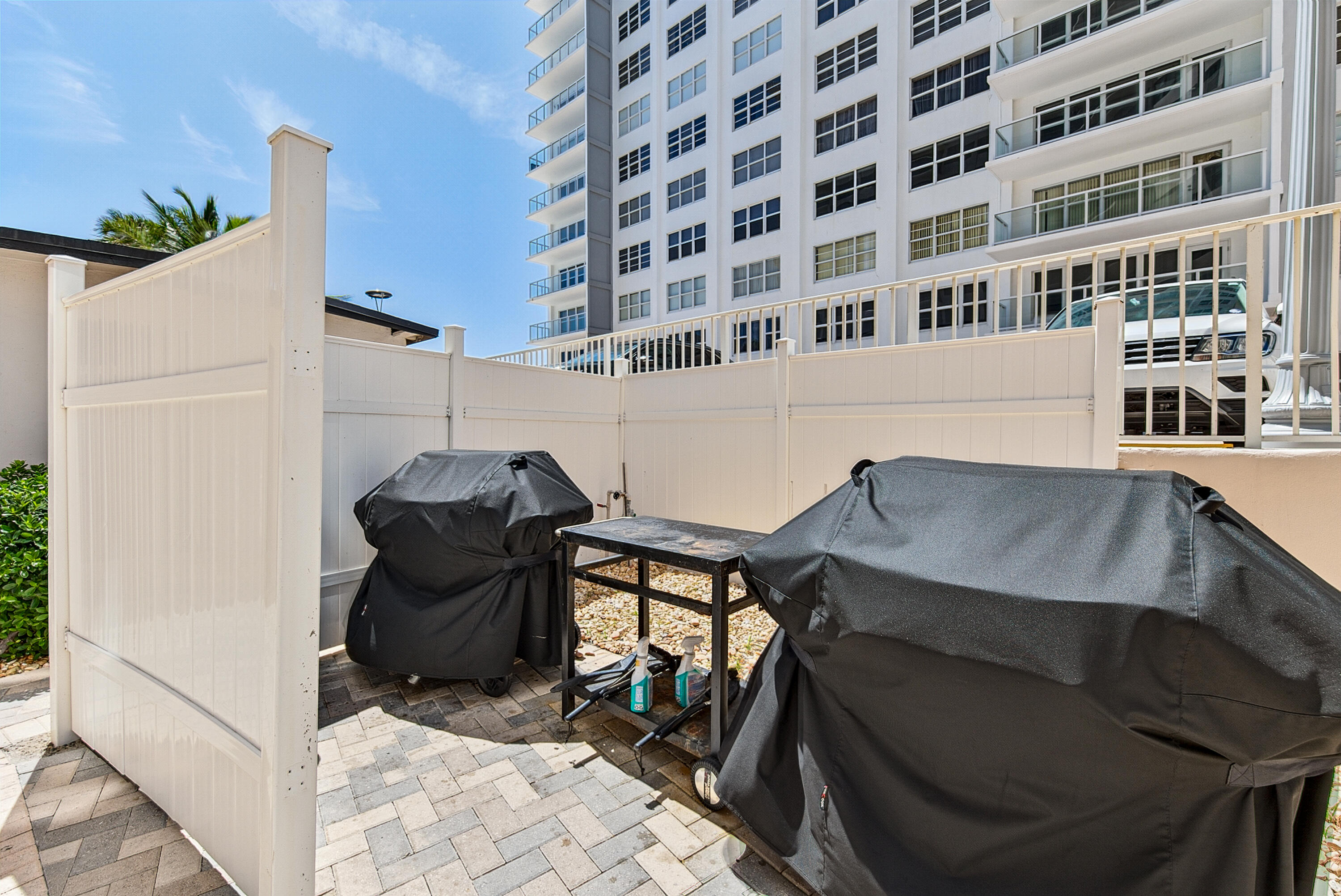 GALT OCEAN CLUB CONDO - Residential