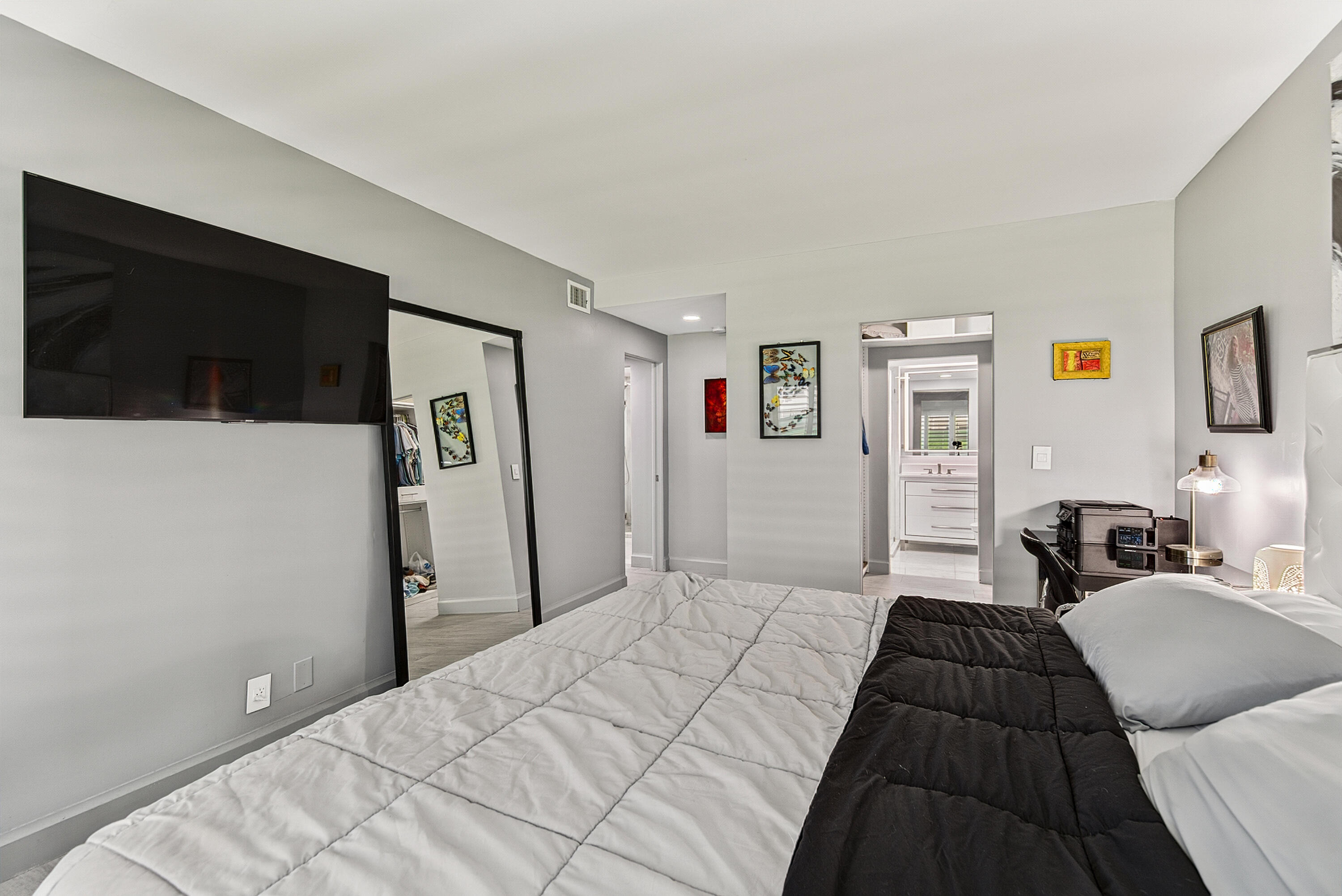 GALT OCEAN CLUB CONDO - Residential