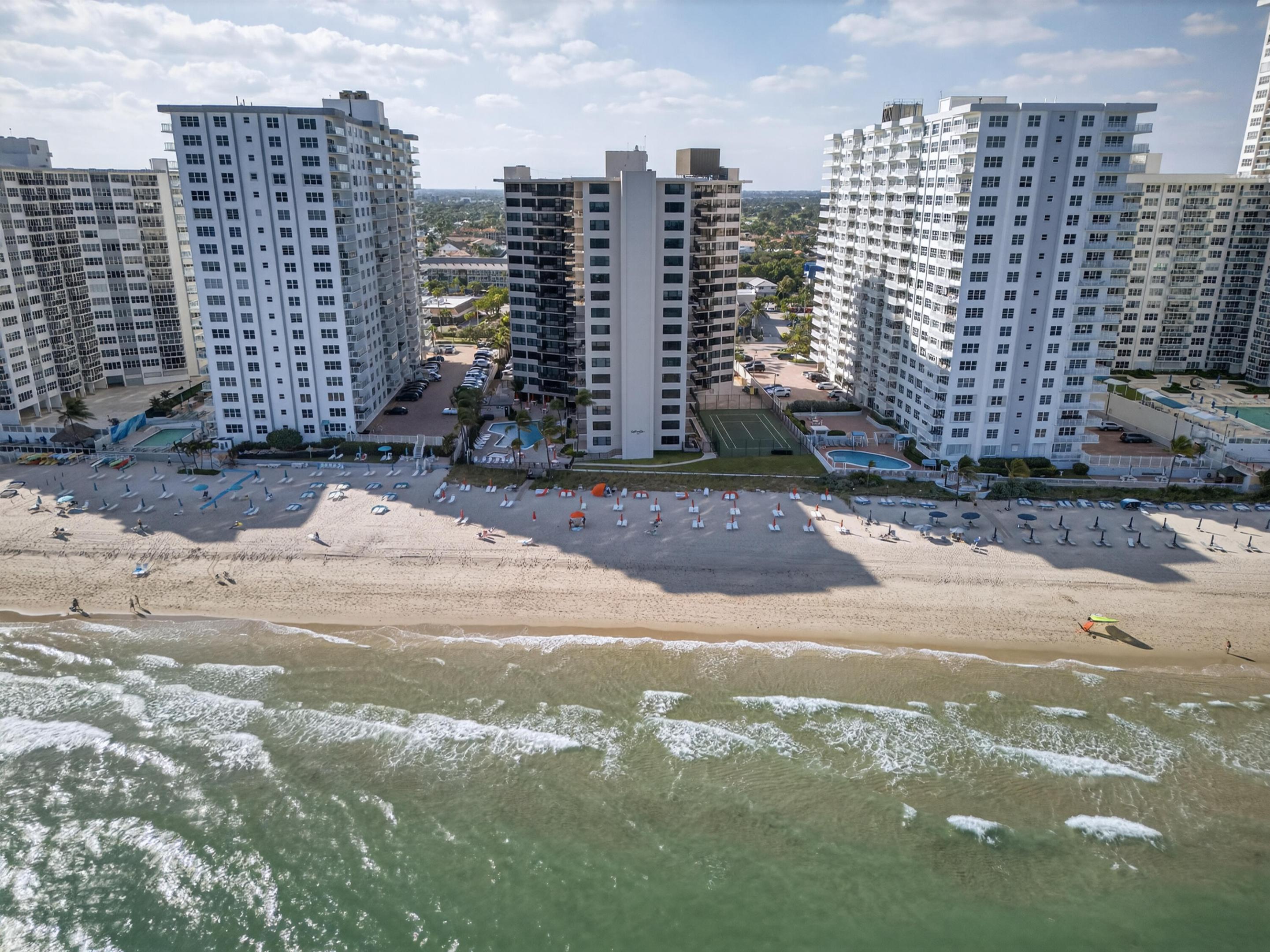 GALT OCEAN CLUB CONDO - Residential