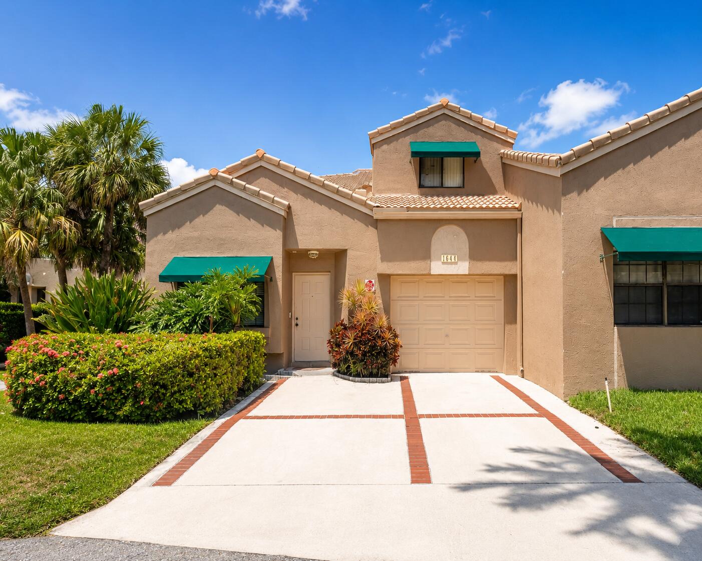 Great opportunity in the desirable Westwood of Cypress Run community! This corner townhome with over 1900 square feet features 3-bedrooms, 2.5-baths, updated kitchen, updated first-floor flooring, a spacious loft that can easily serve as a 4th bedroom, home office, or flex space, and a one-car garage. Large primary suite on 1st floor. Equally large bedroom on 2nd floor. Functional layout ready for your personal touches. Conveniently located near pool and plenty of guest spaces. Just minutes away from shopping, dining, parks, major highways, and highly rated schools.
