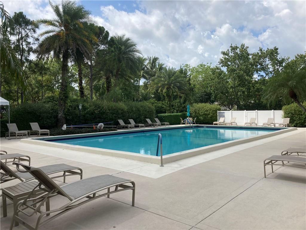 No 127 Palm-Aire Country - Residential