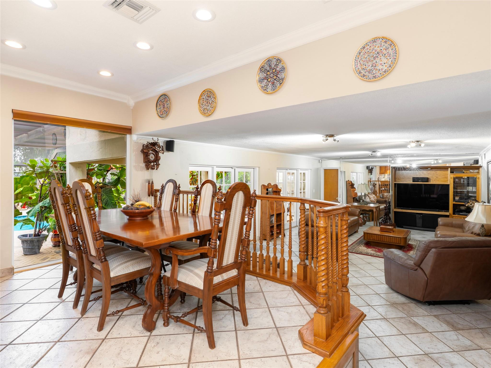 FLA FRUIT LANDS CO SUB NO 2 - Residential Lease