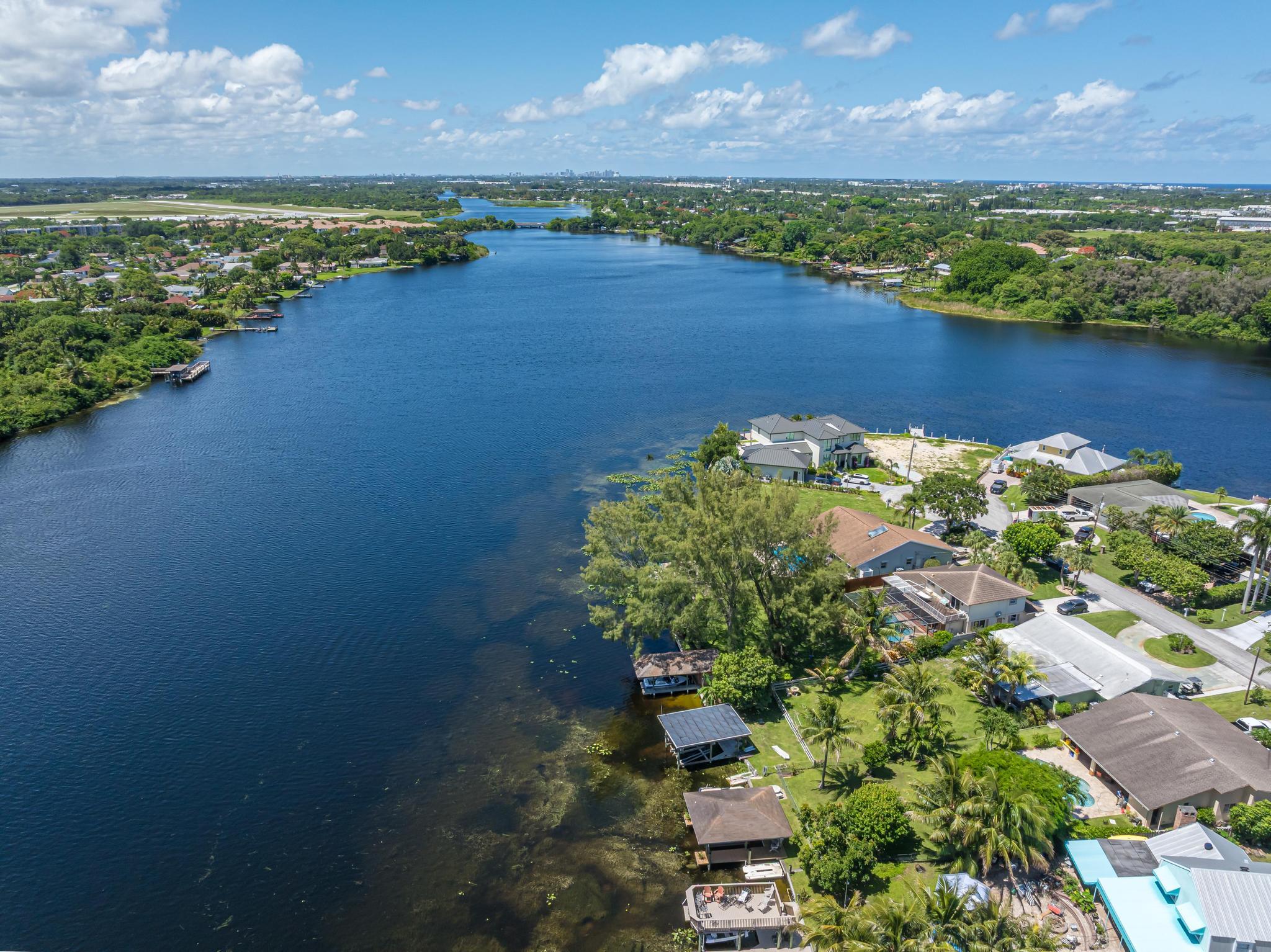 ISLAND ESTATES - Residential