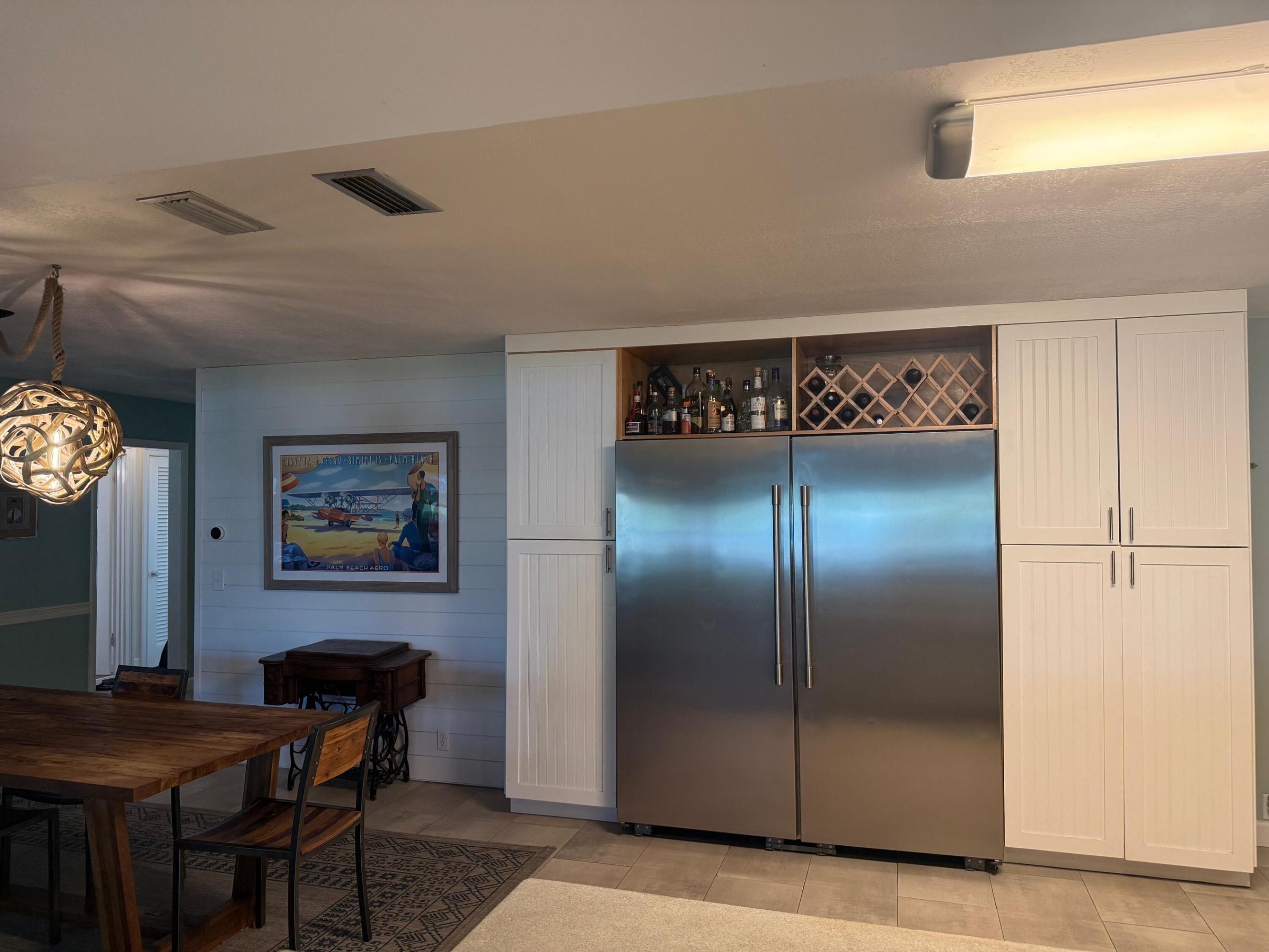 ISLAND ESTATES - Residential