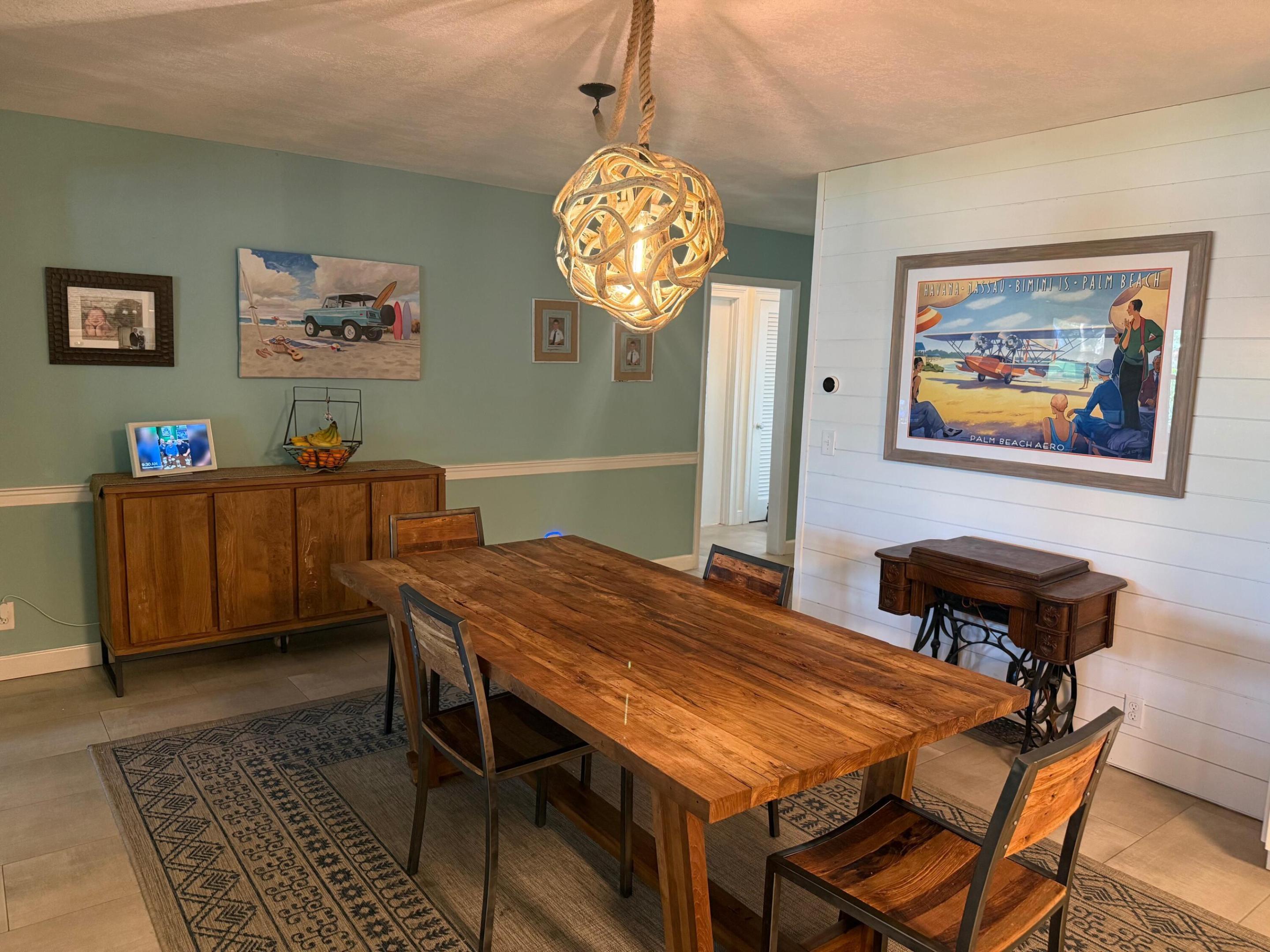 ISLAND ESTATES - Residential