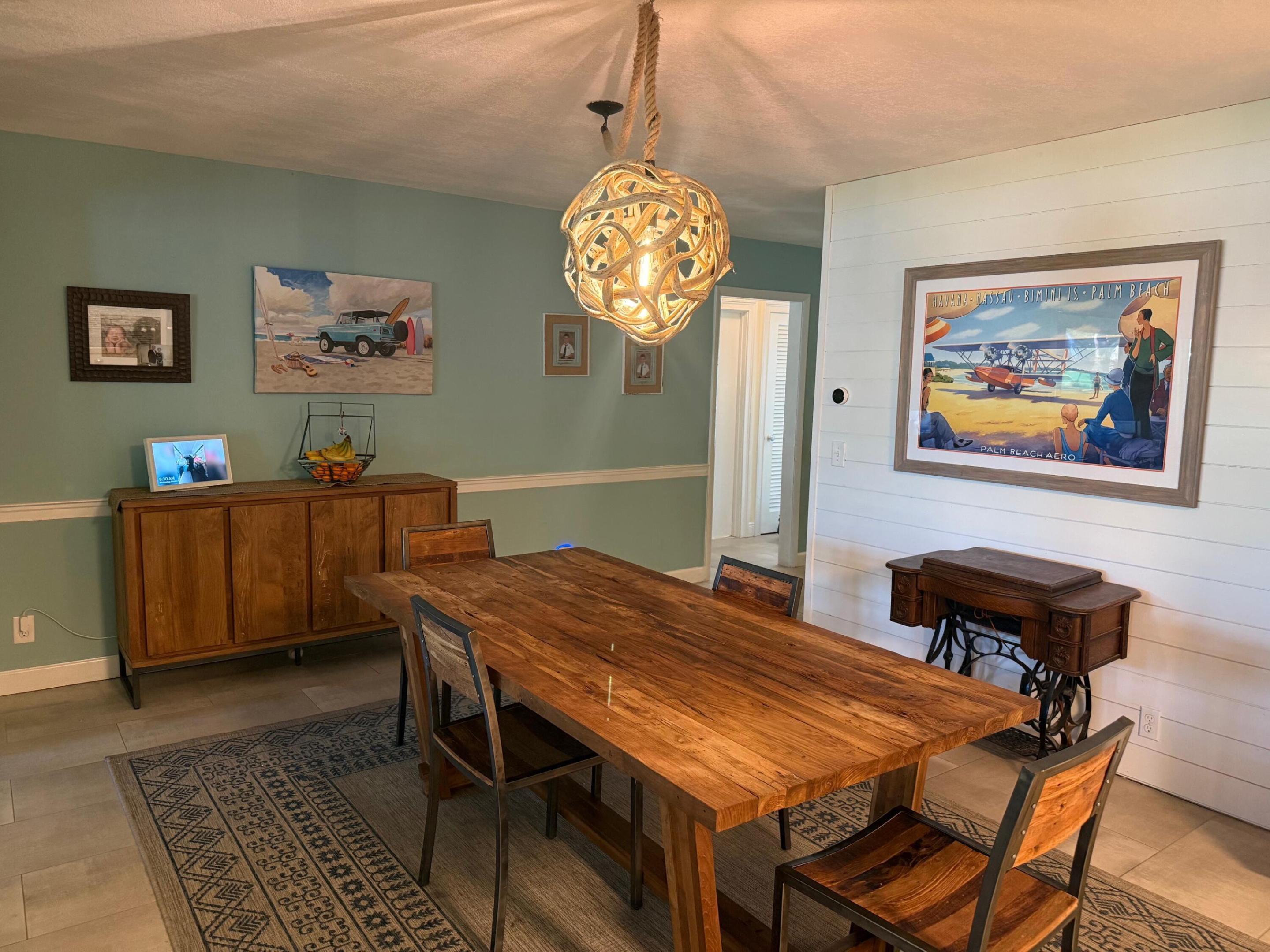 ISLAND ESTATES - Residential