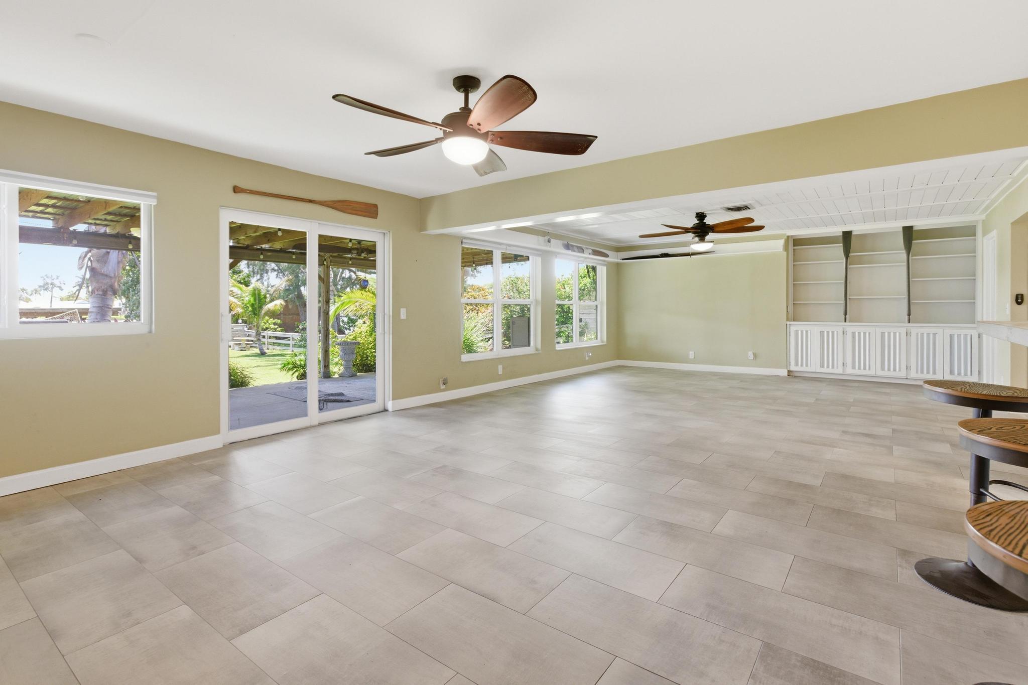 ISLAND ESTATES - Residential