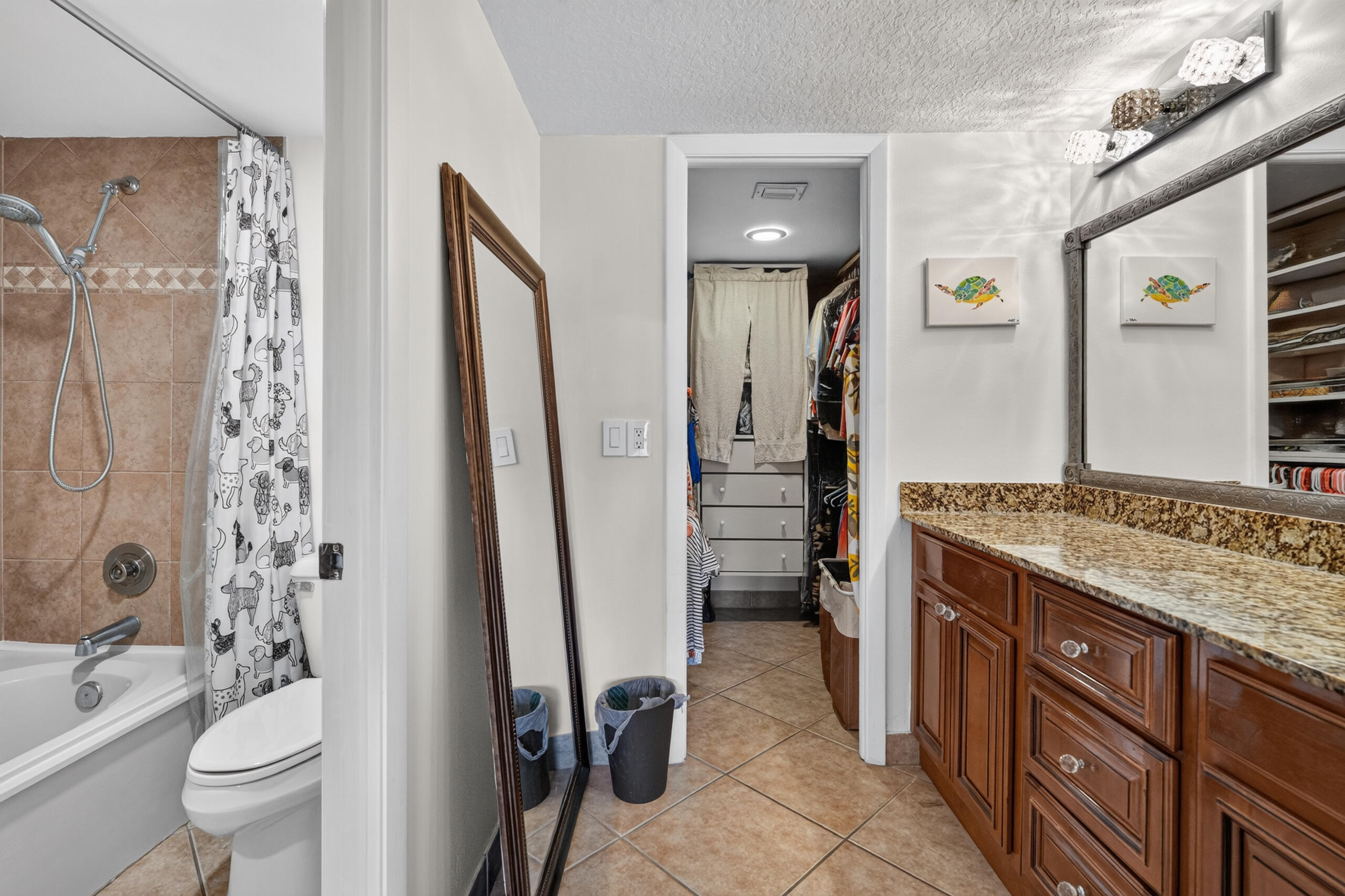 MARINA BAY COND DECL FILED 3-20-81 - Residential