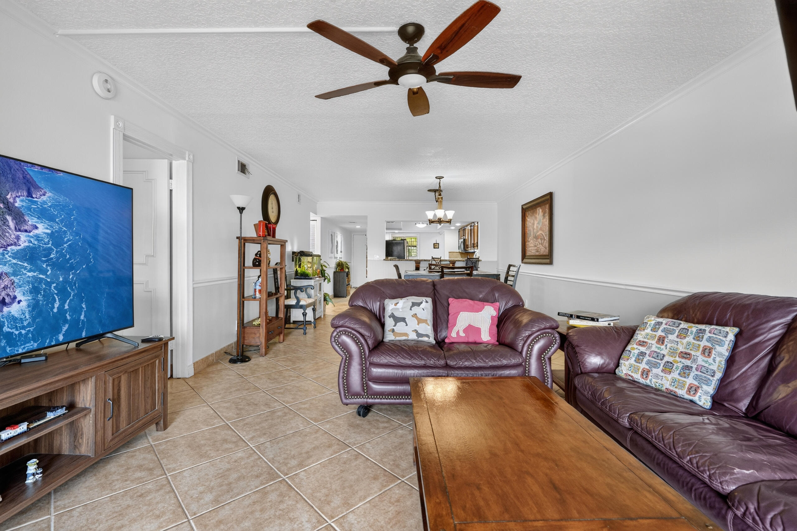 MARINA BAY COND DECL FILED 3-20-81 - Residential