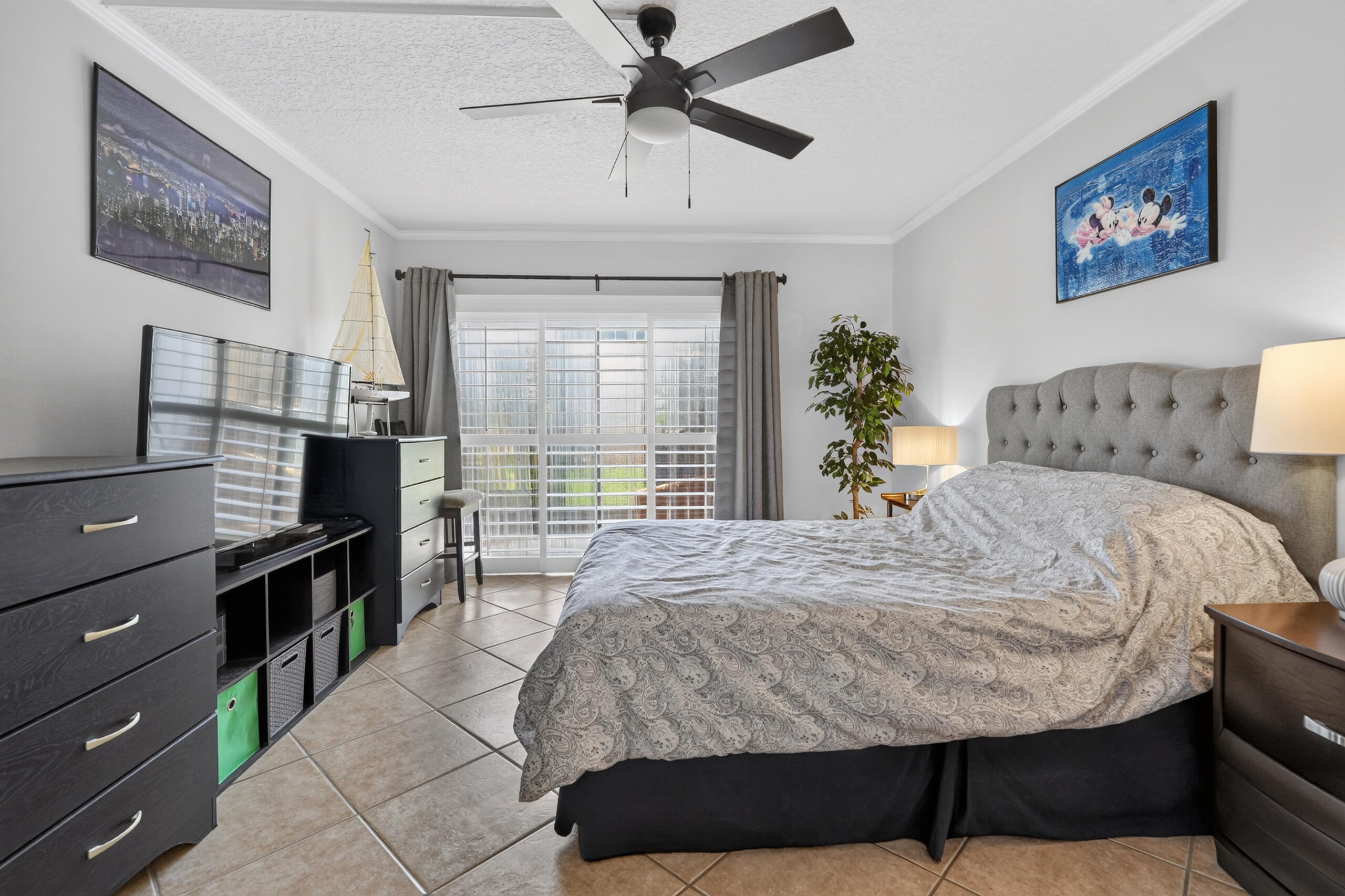 MARINA BAY COND DECL FILED 3-20-81 - Residential
