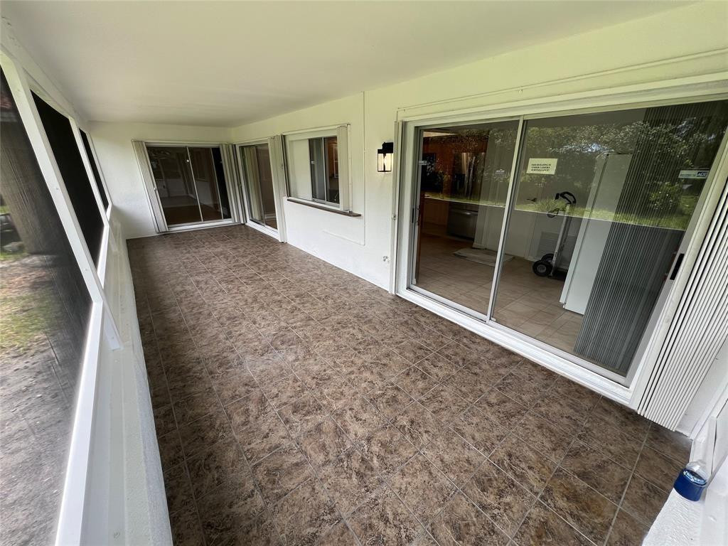 SUNRISE GOLF VILLAGE SEC 20 - Residential Lease