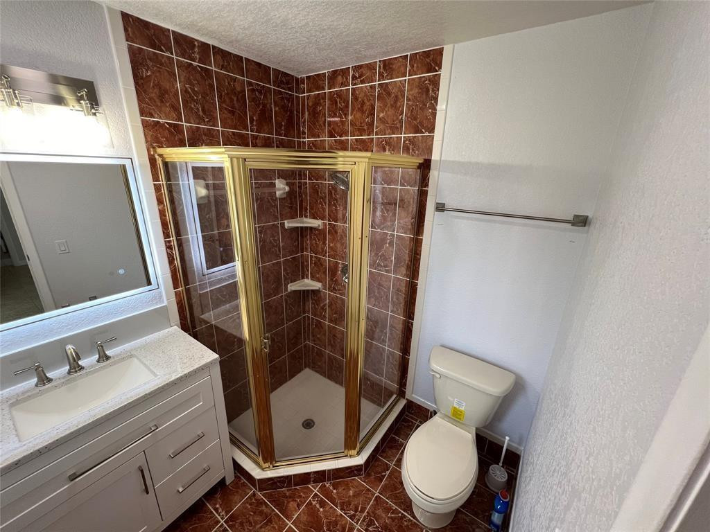 SUNRISE GOLF VILLAGE SEC 20 - Residential Lease