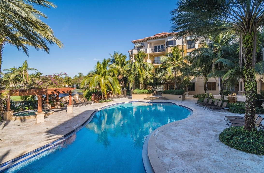 THE PALMS - Residential